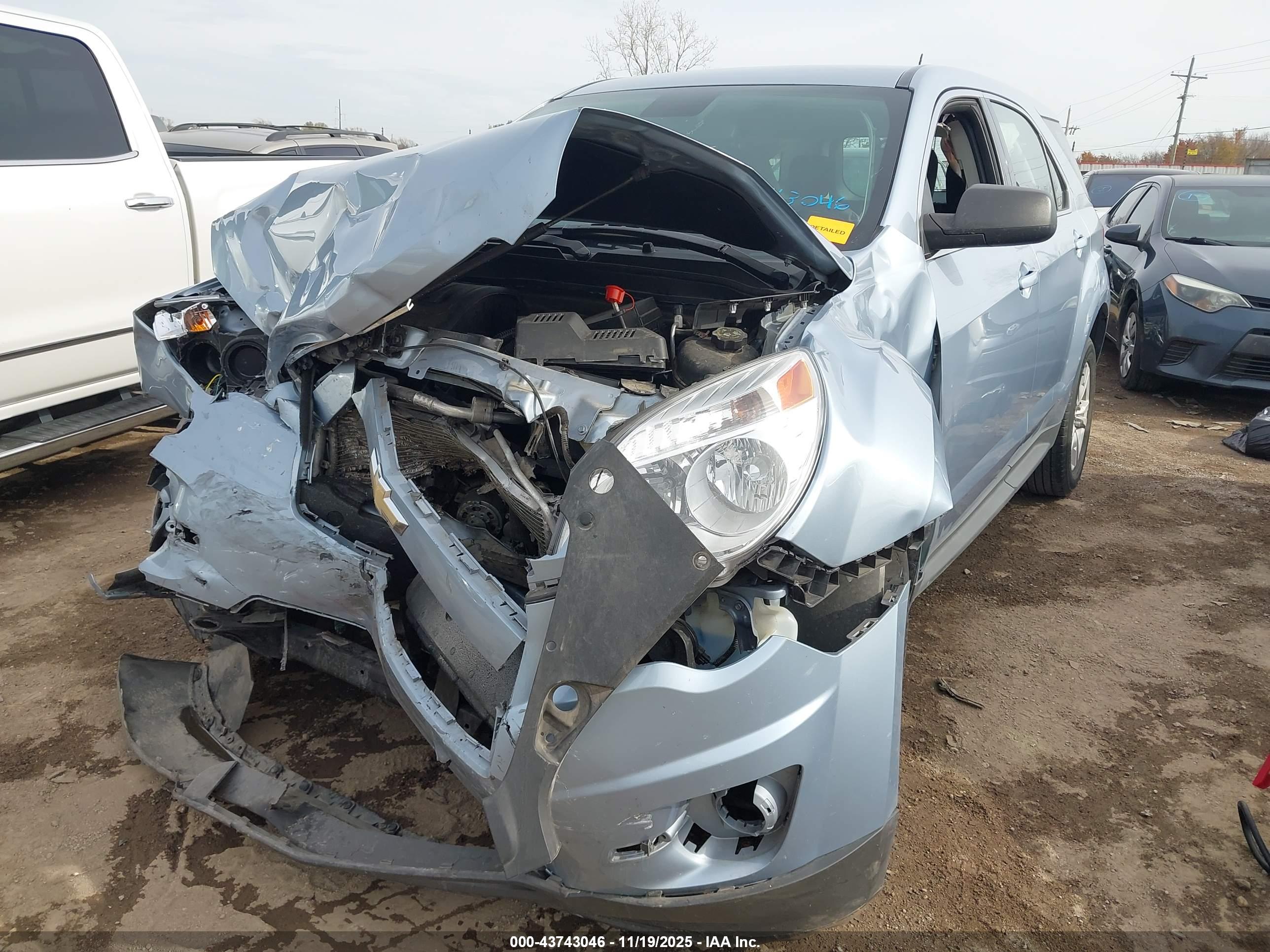 CHEVROLET EQUINOX image 6