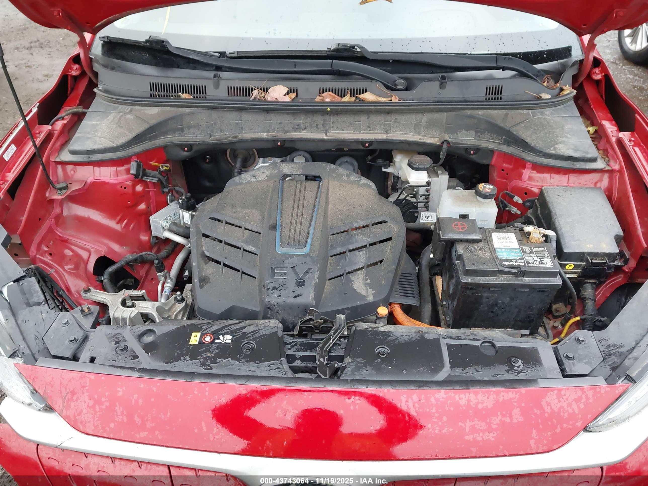 HYUNDAI KONA image 10