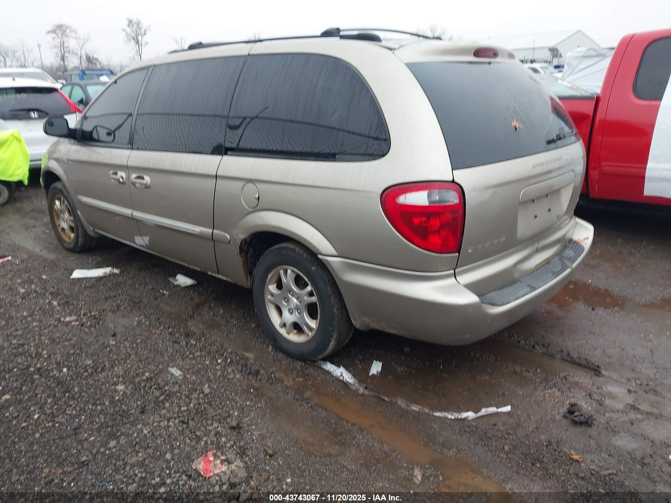 DODGE GRAND image 3