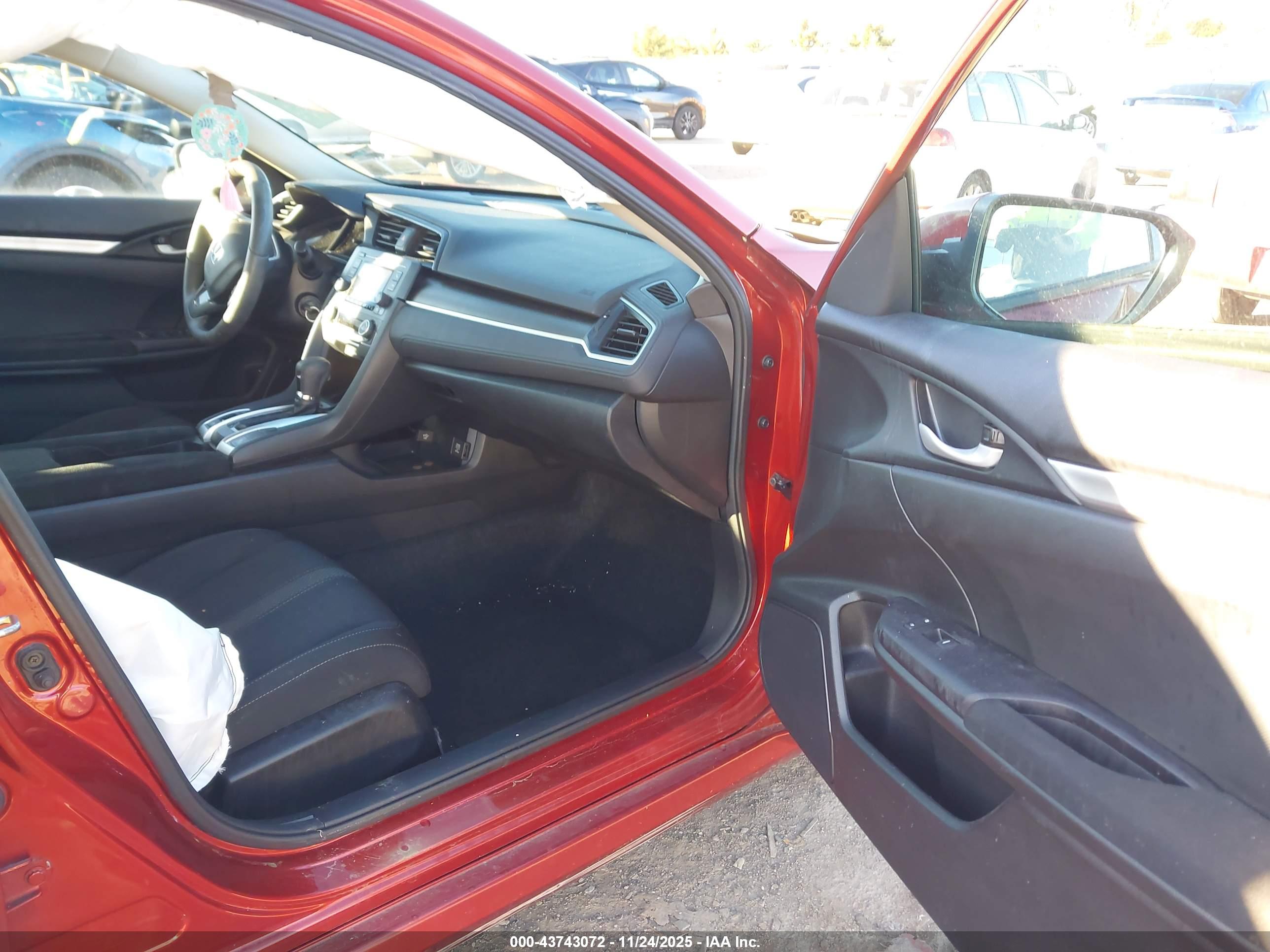 HONDA CIVIC image 5