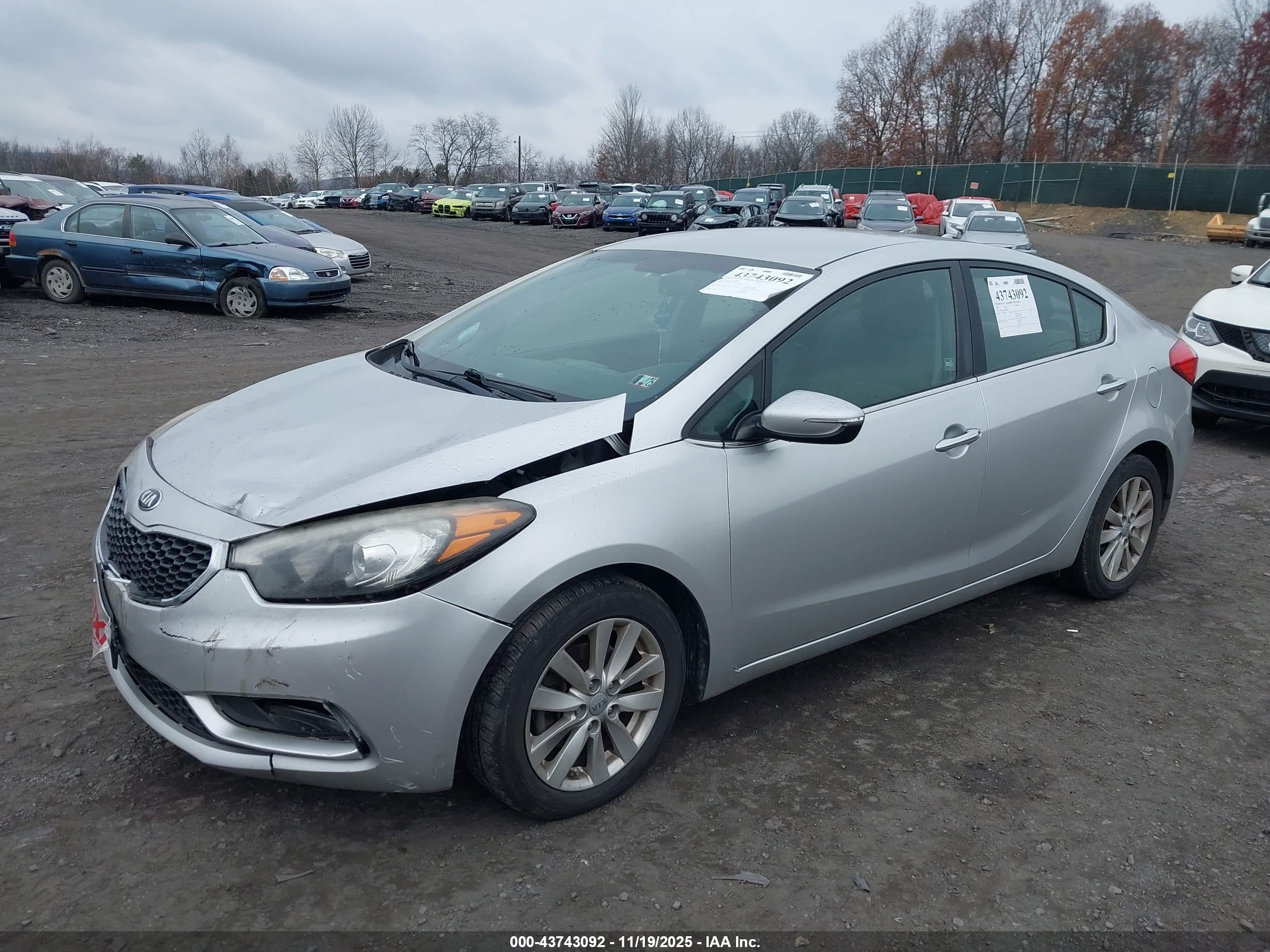 KIA FORTE image 2