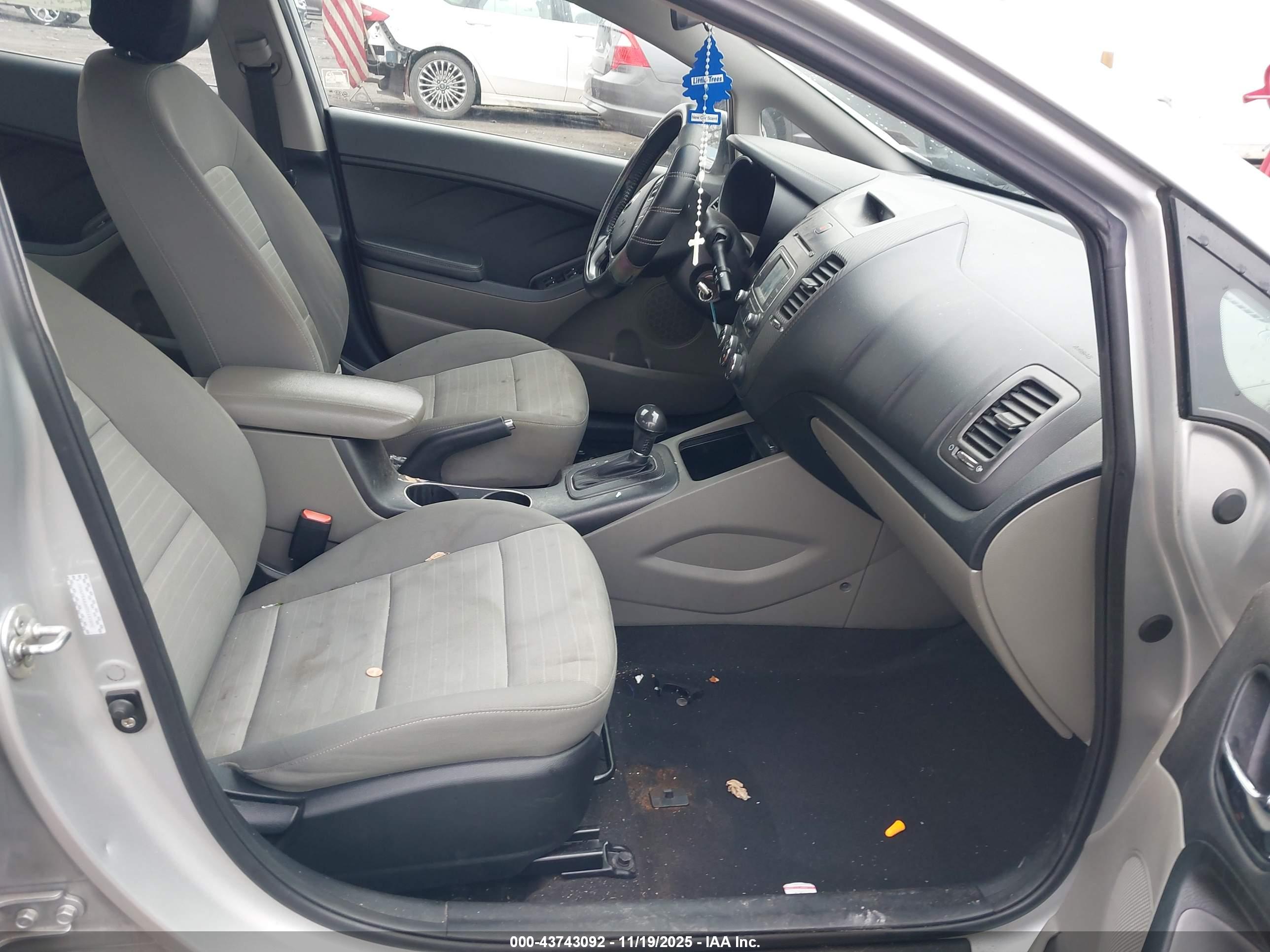 KIA FORTE image 5