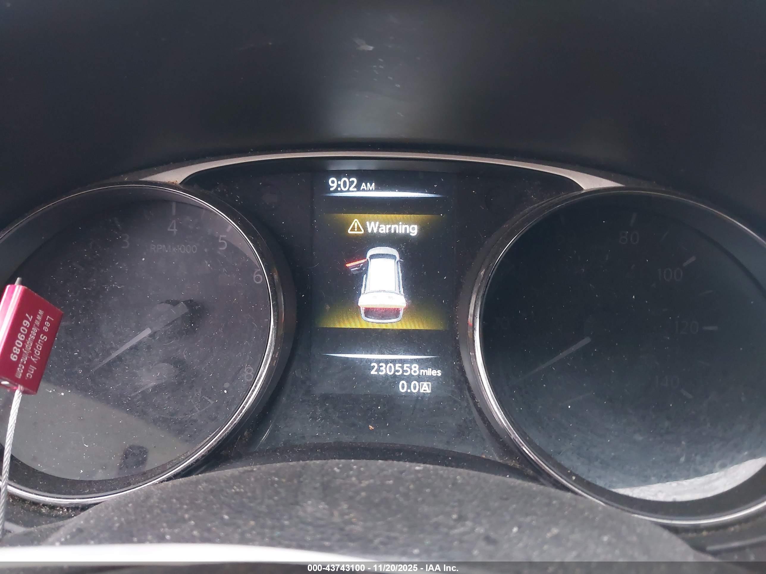 NISSAN ROGUE image 7