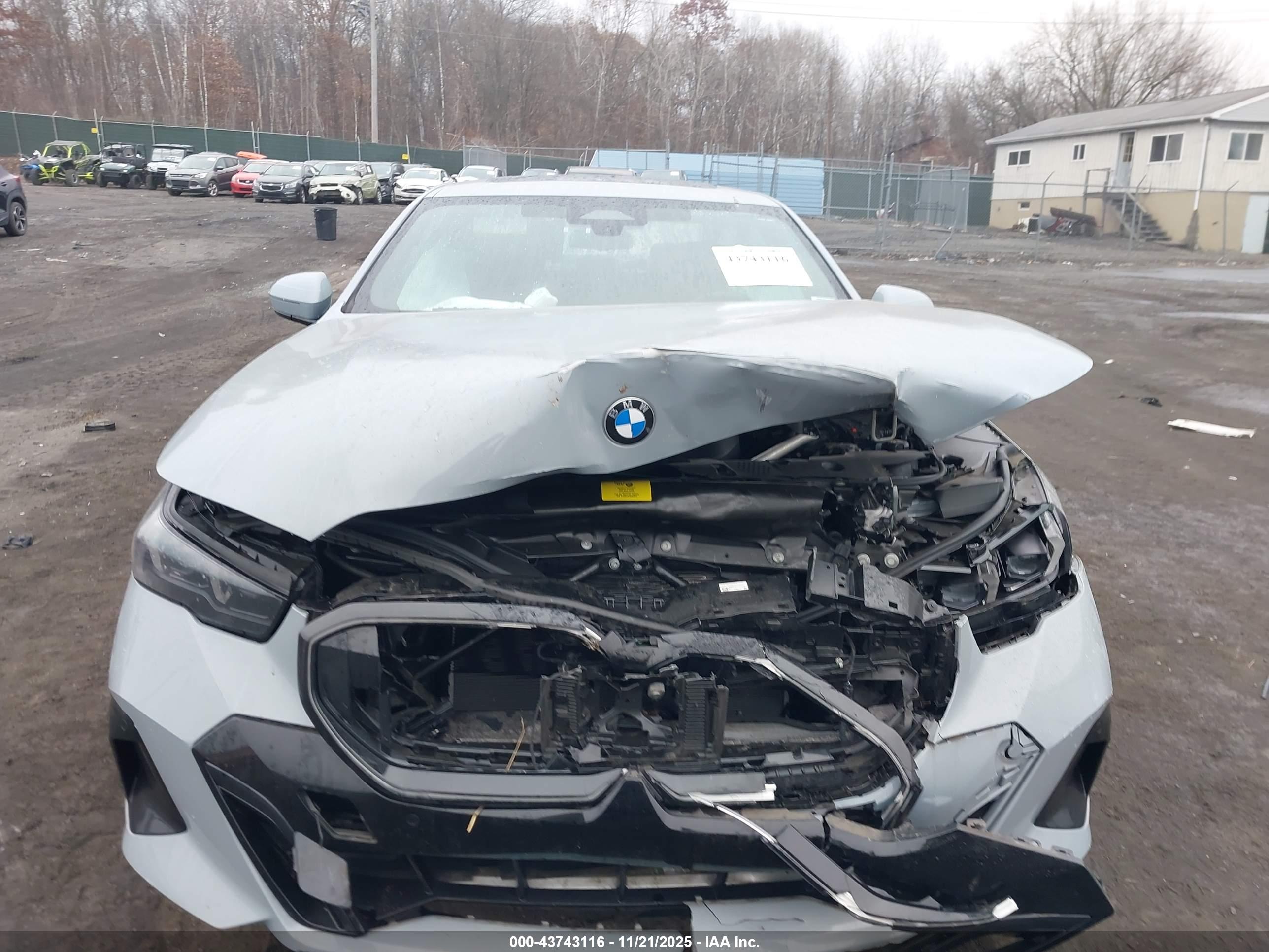BMW 530I image 6