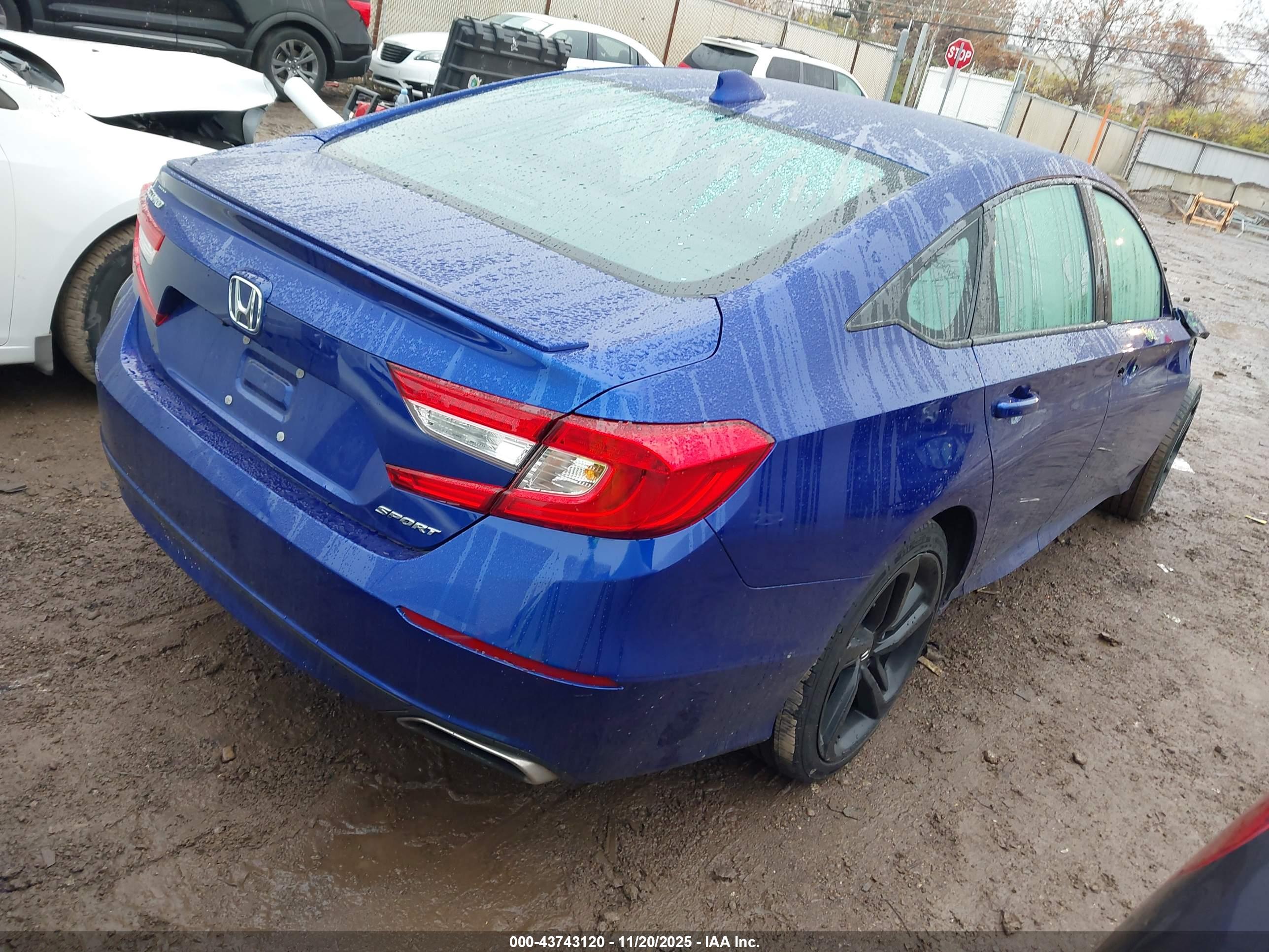 HONDA ACCORD image 4