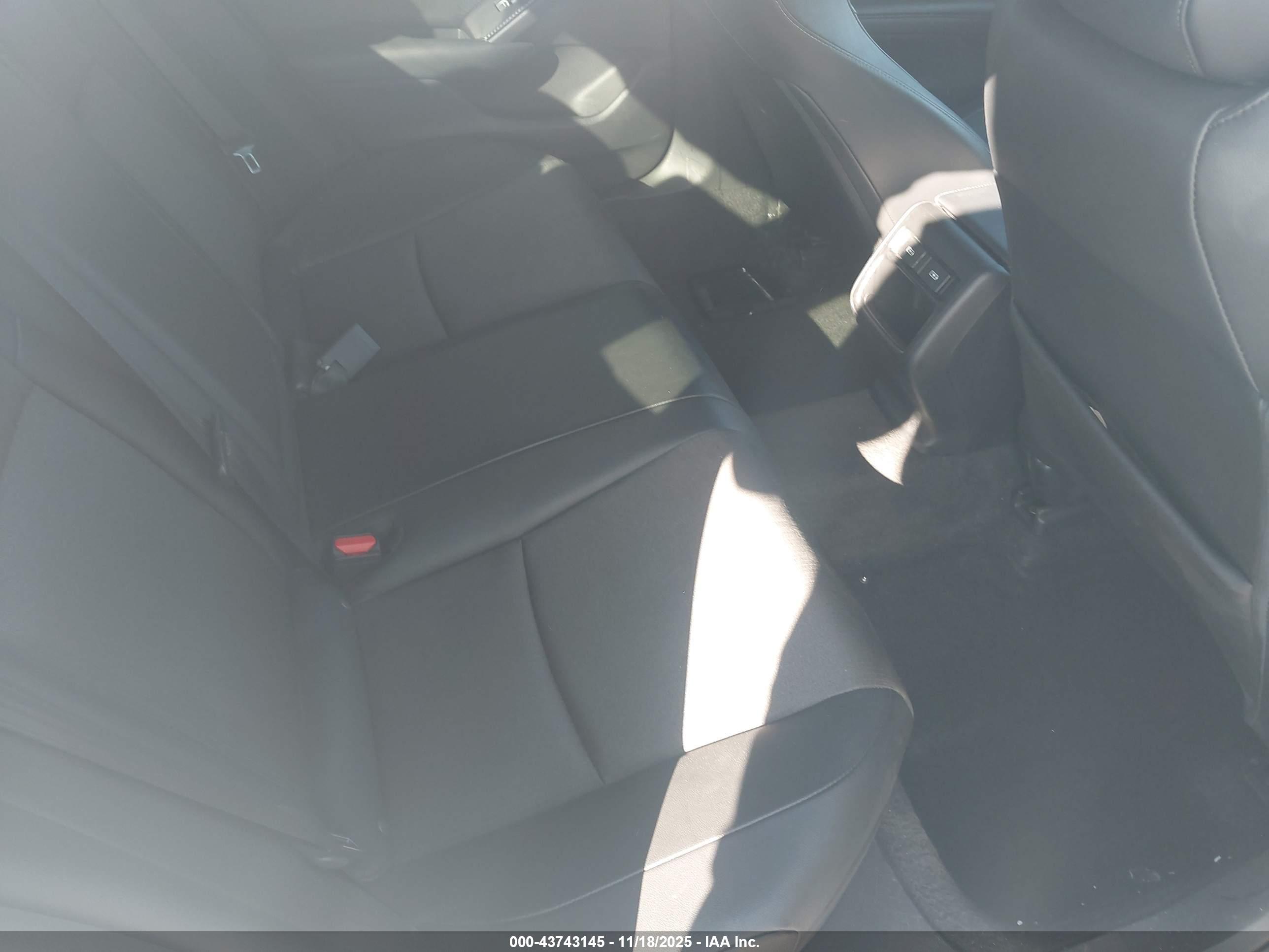 HONDA ACCORD image 8
