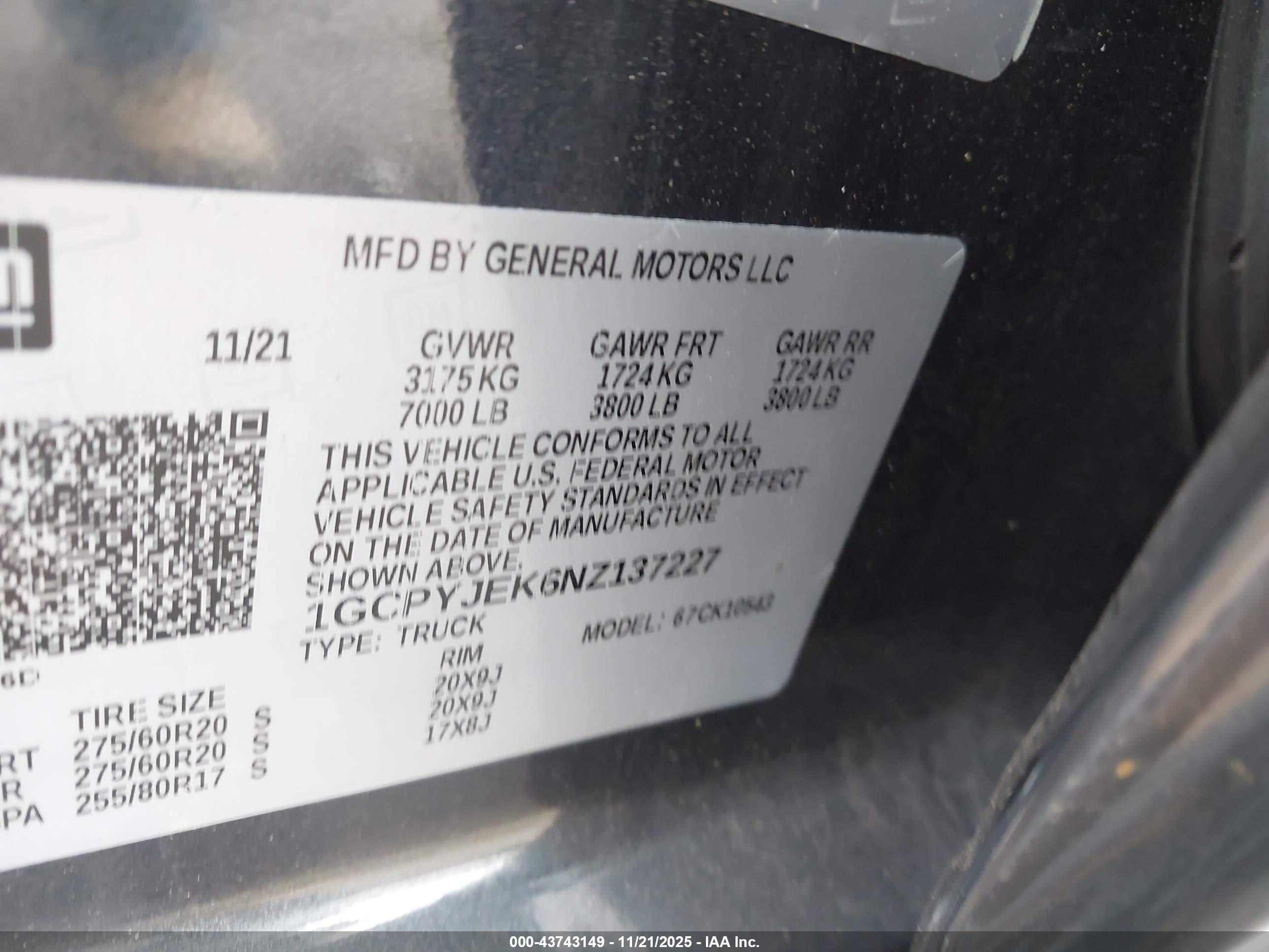 CHEVROLET SILVERADO image 9