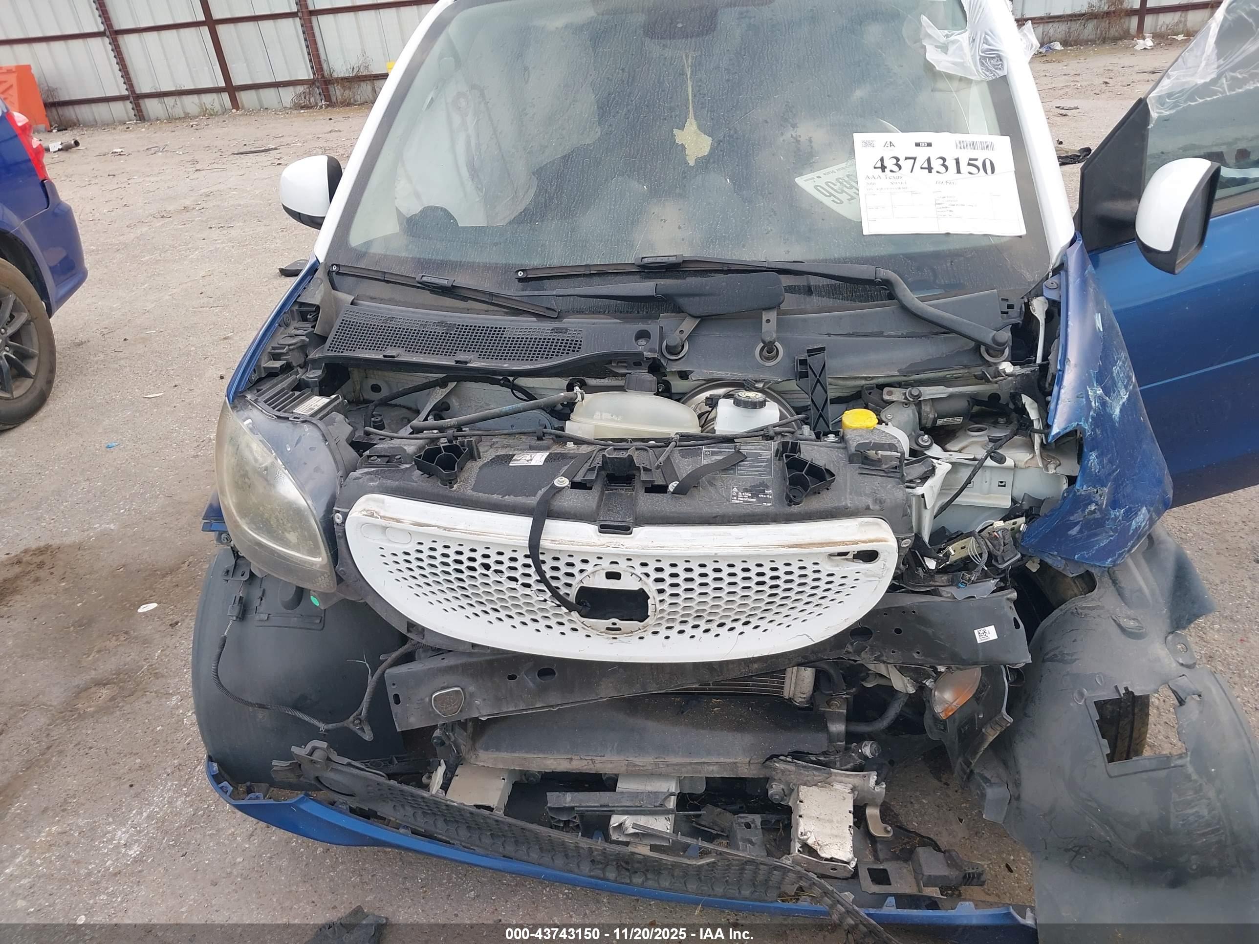 SMART FORTWO image 10