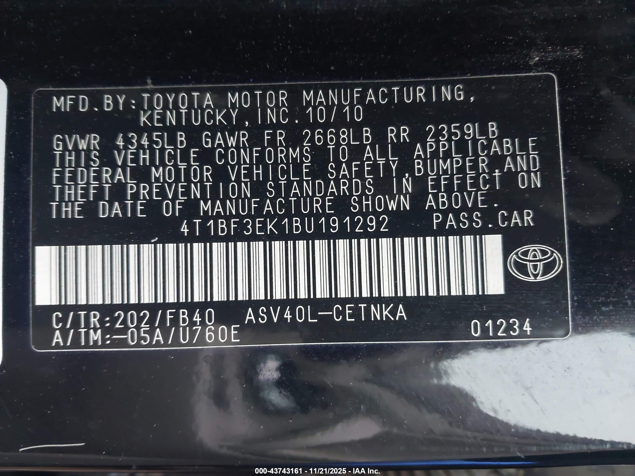 TOYOTA CAMRY image 9
