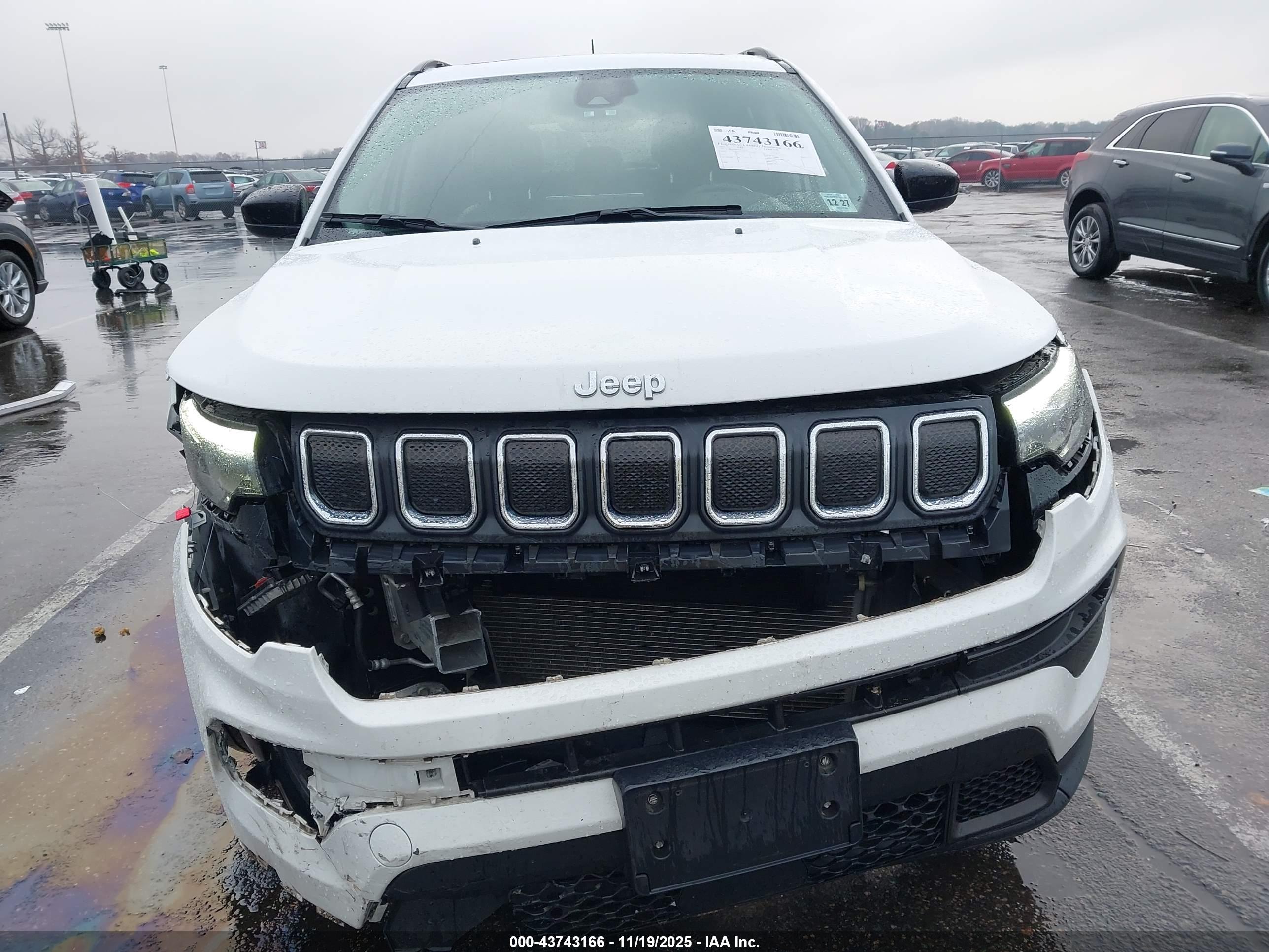 JEEP COMPASS image 6