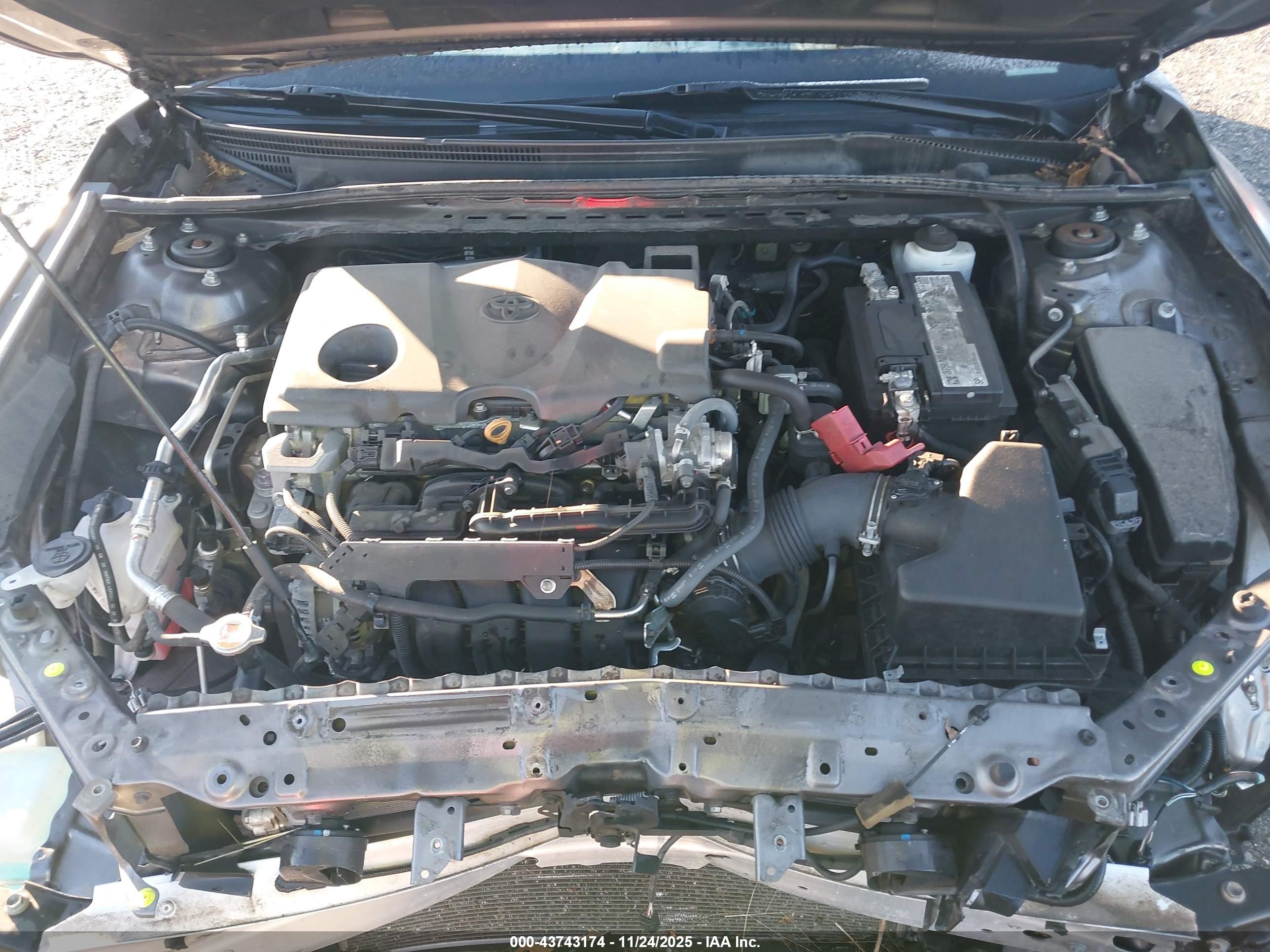 TOYOTA CAMRY image 10