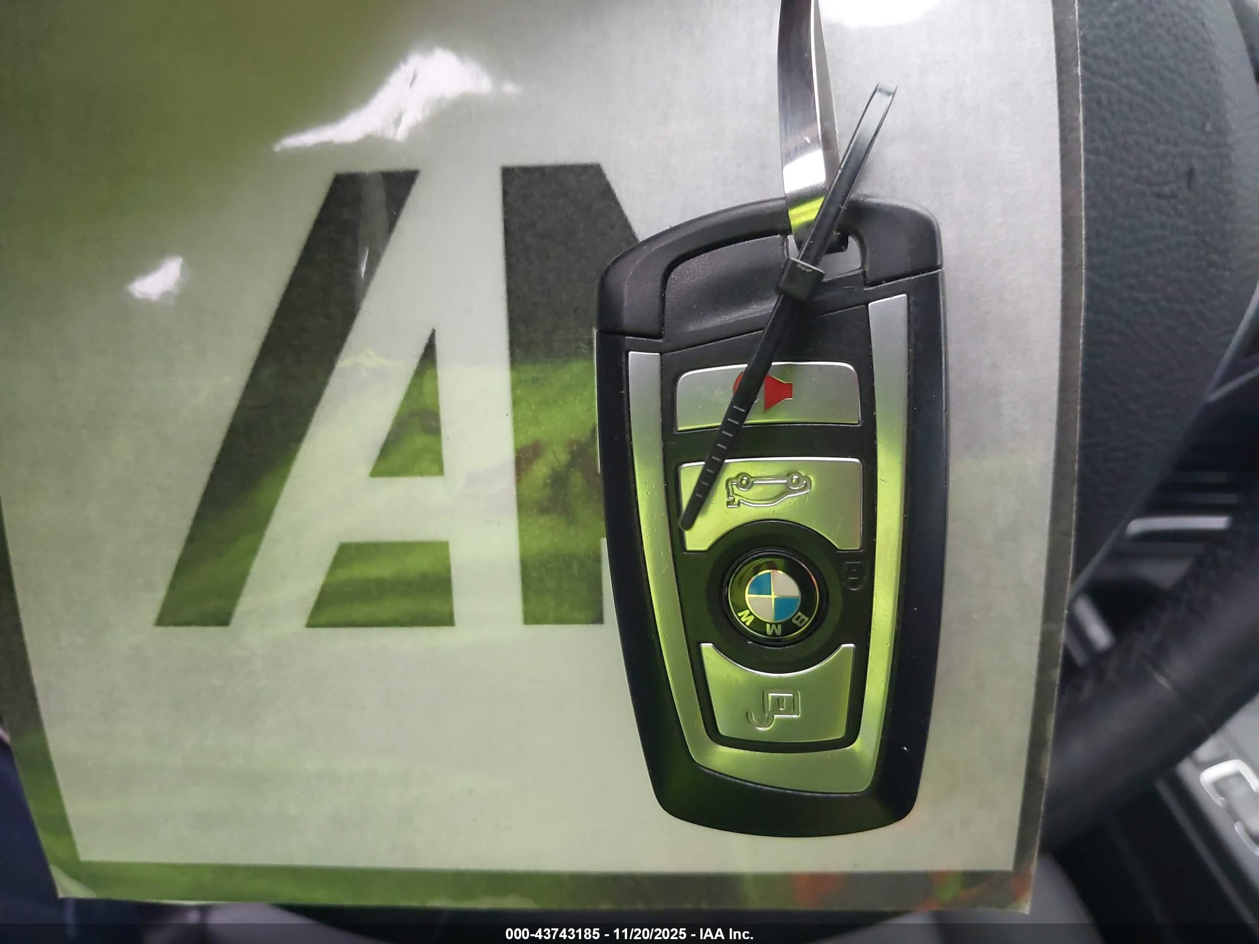 BMW 328I image 11