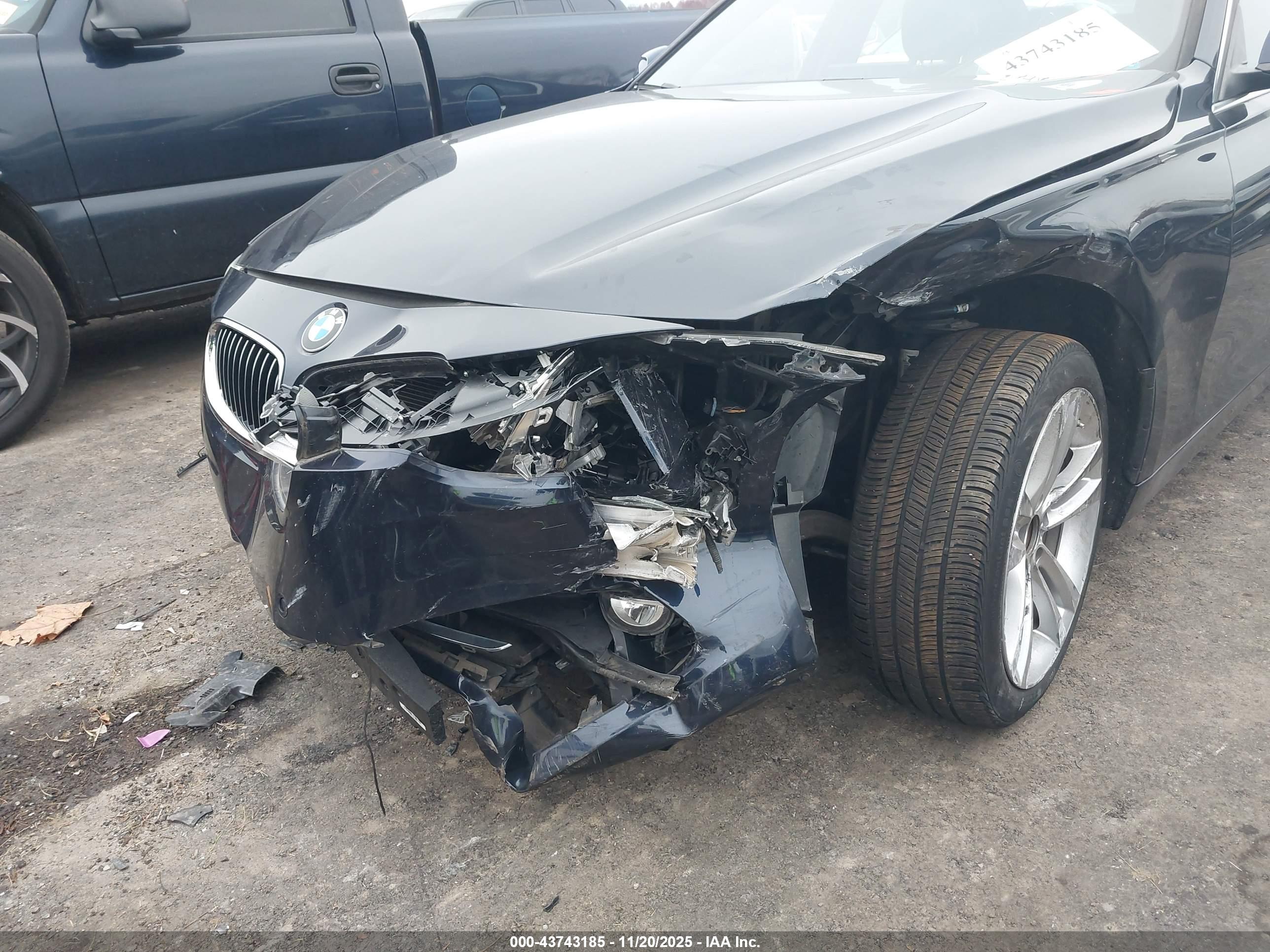 BMW 328I image 6