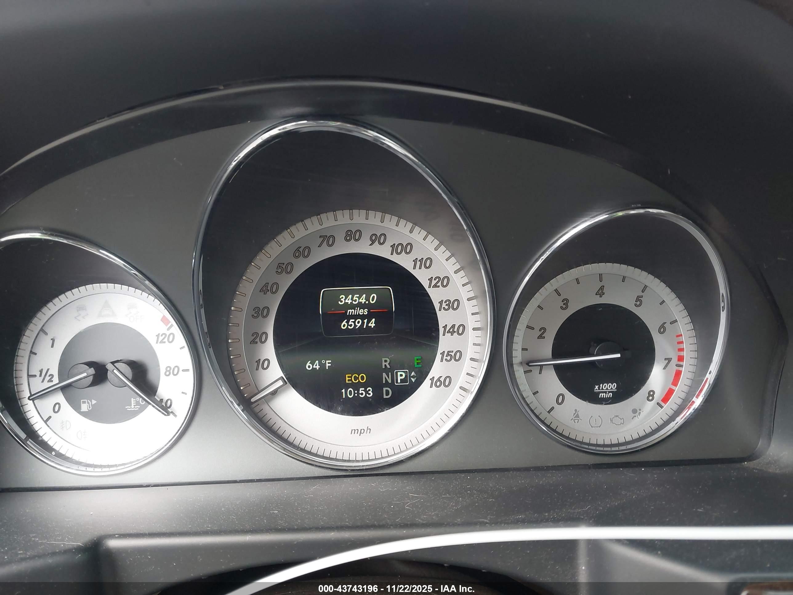 MERCEDES-BENZ GLK image 7