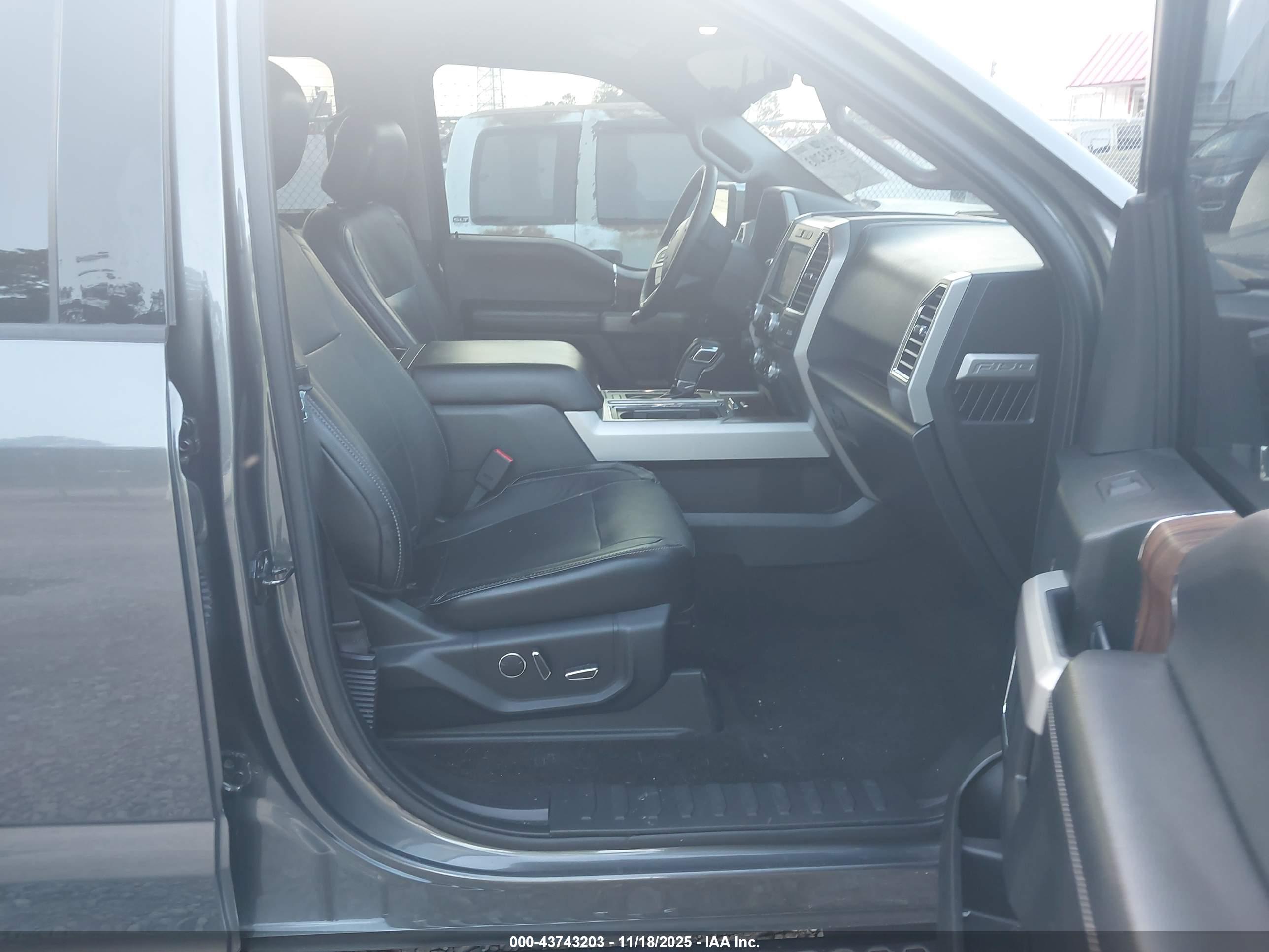 FORD F-150 image 5
