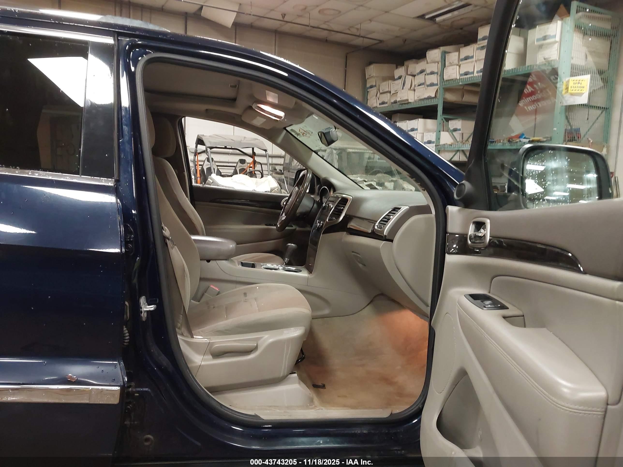 JEEP GRAND image 5
