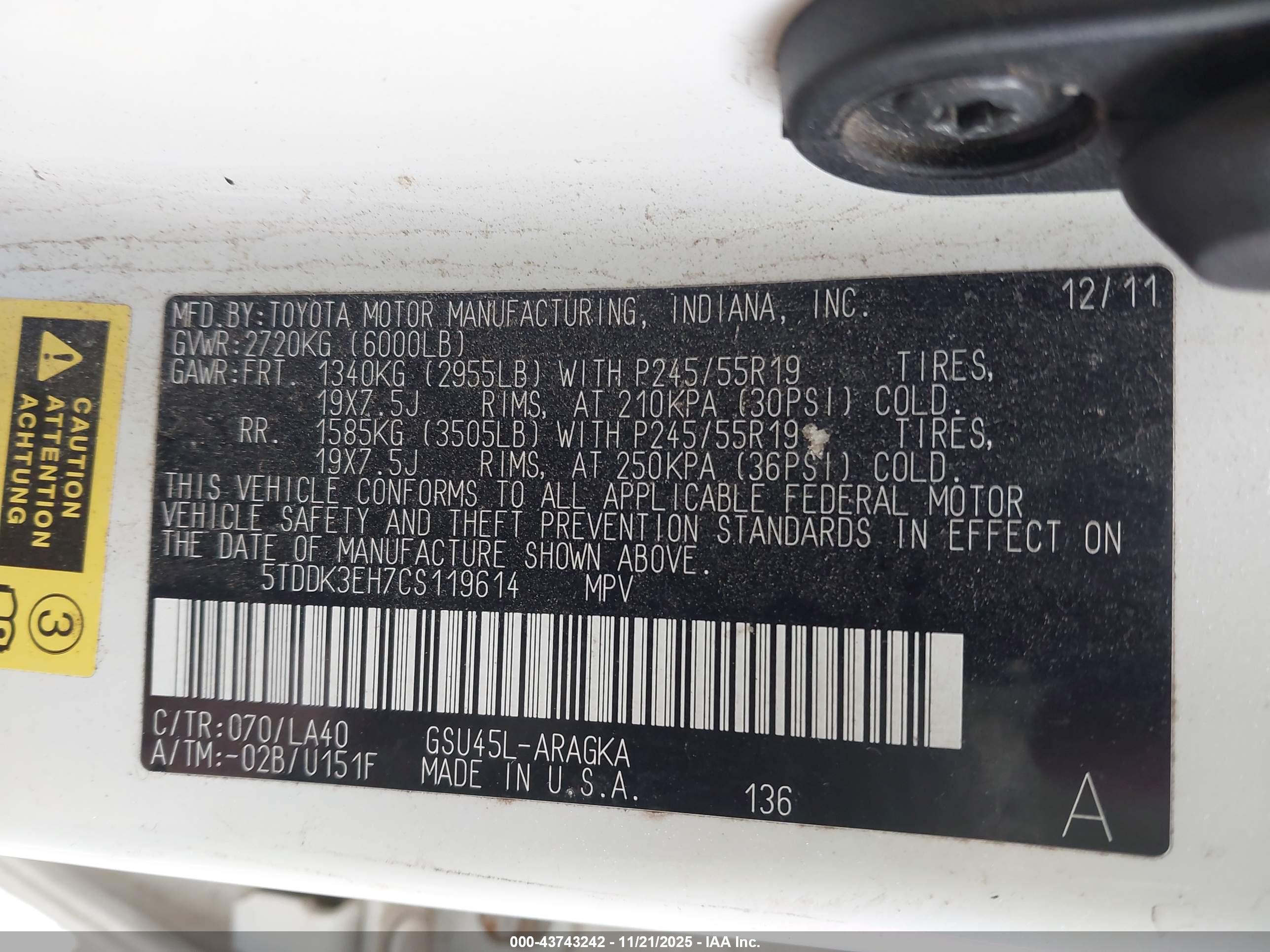 TOYOTA HIGHLANDER image 9