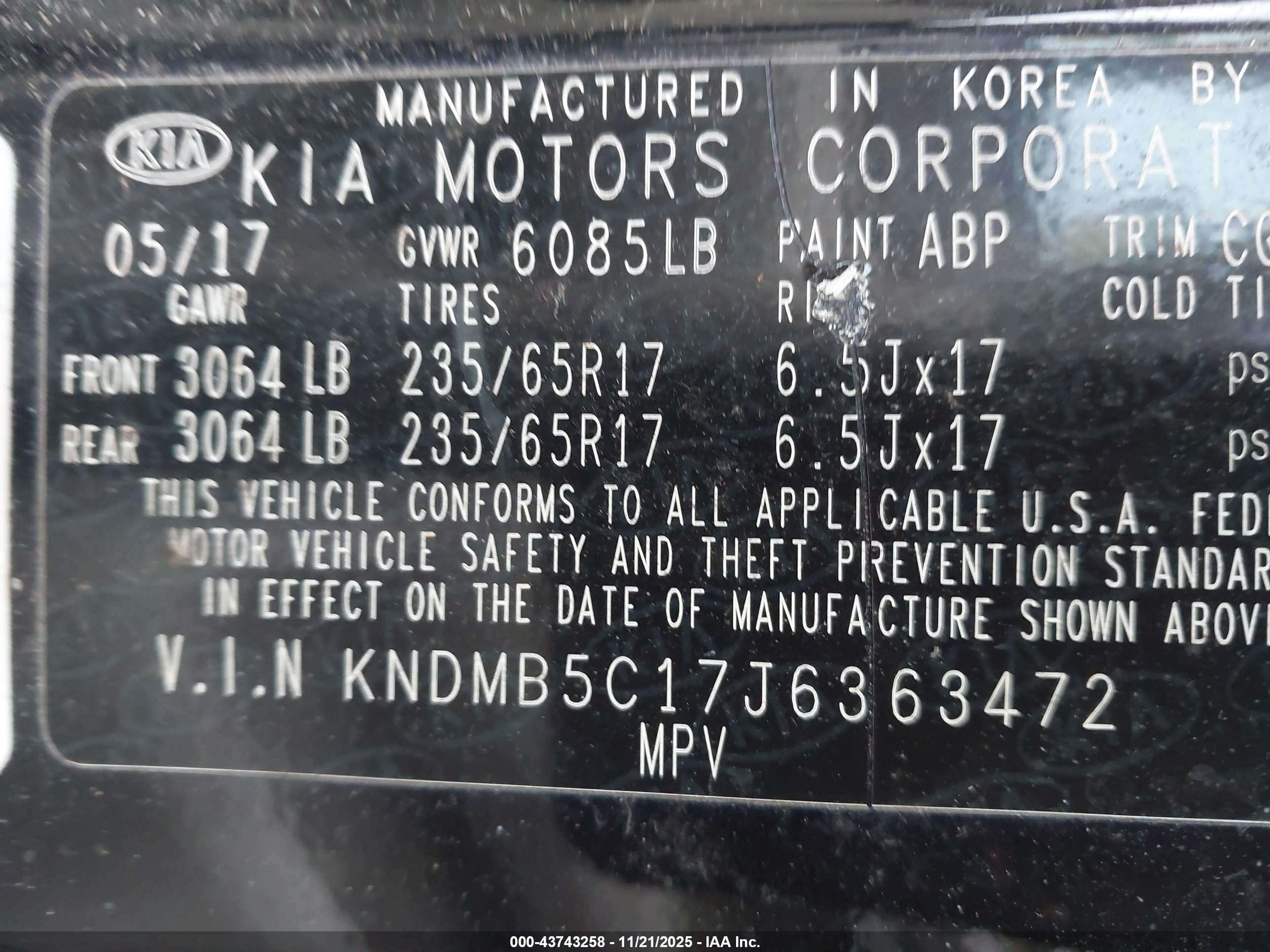 KIA SEDONA image 9