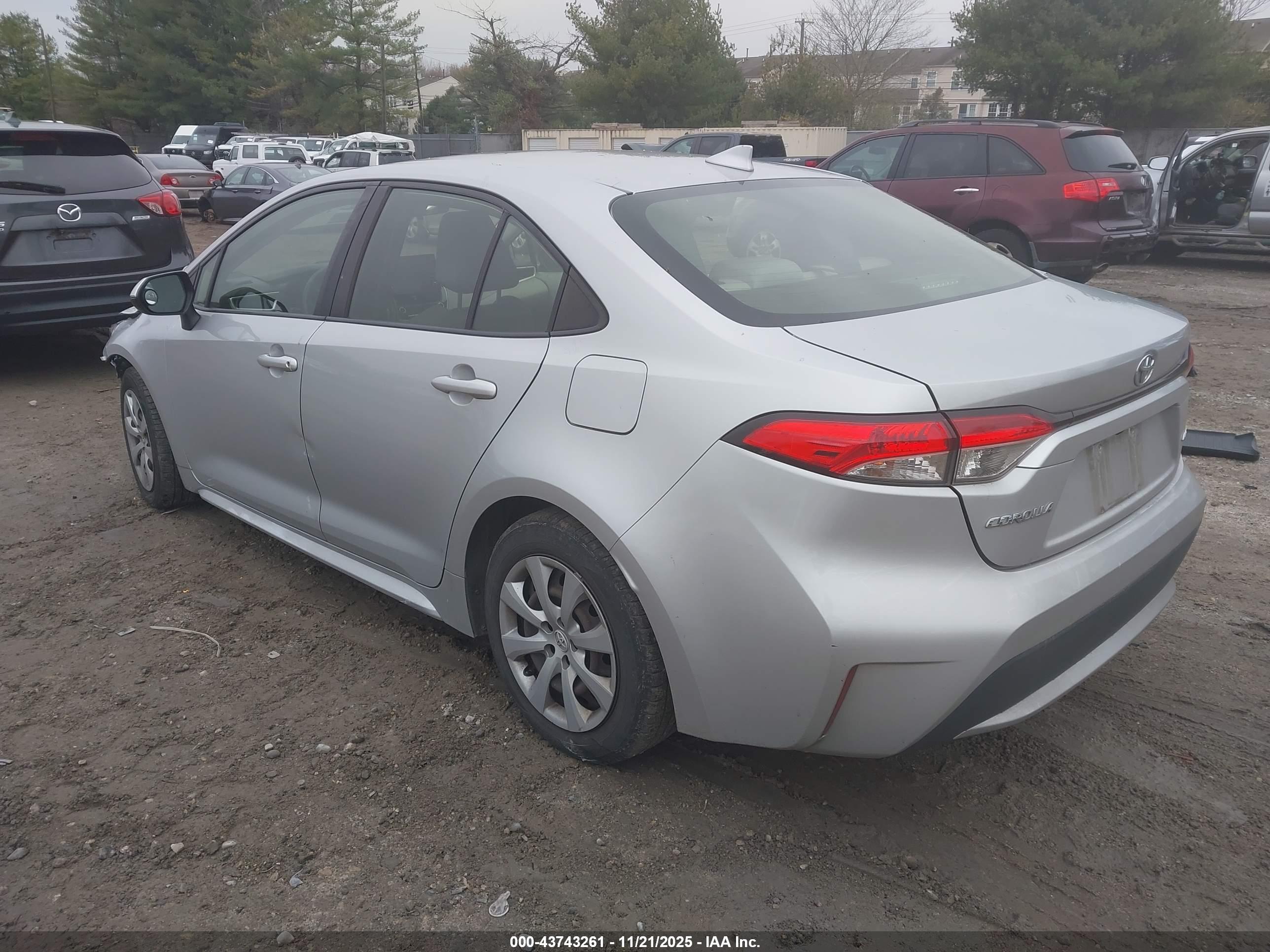 TOYOTA COROLLA image 3