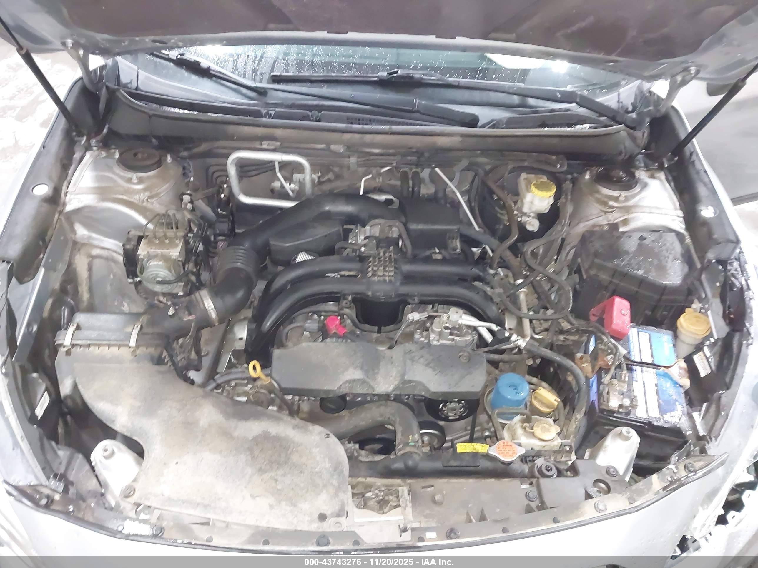 SUBARU OUTBACK image 10