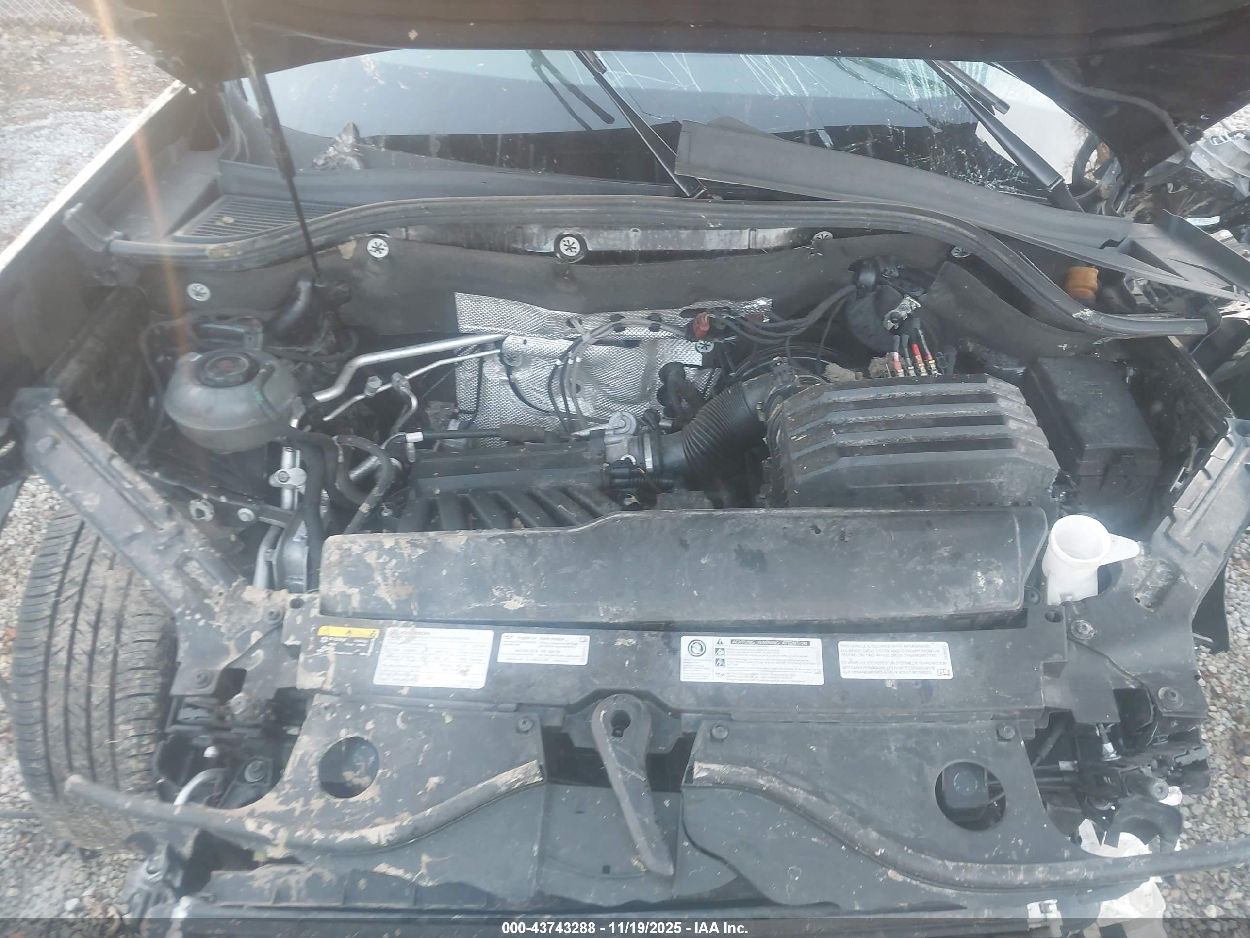 VOLKSWAGEN ATLAS image 10