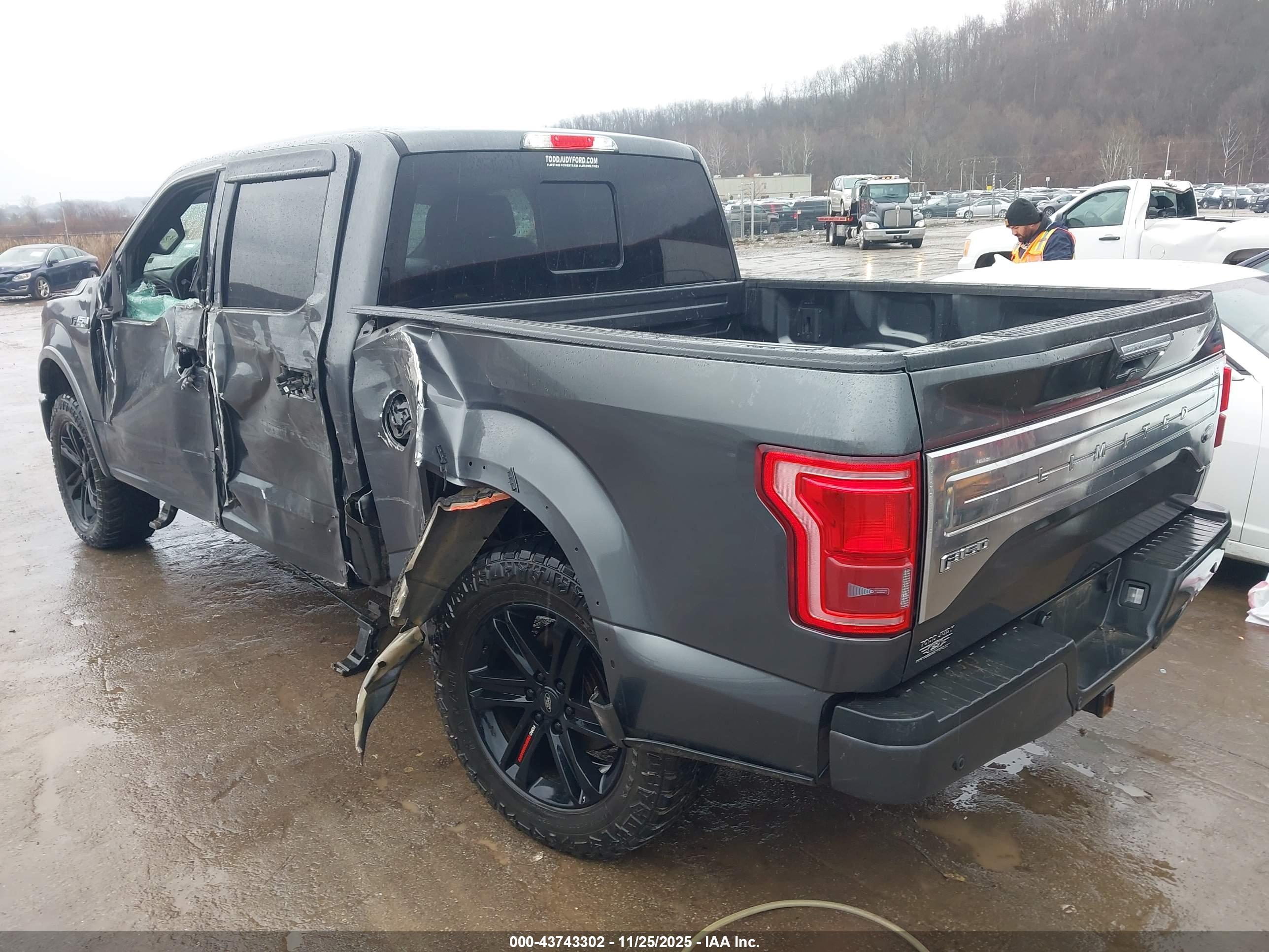 FORD F-150 image 3