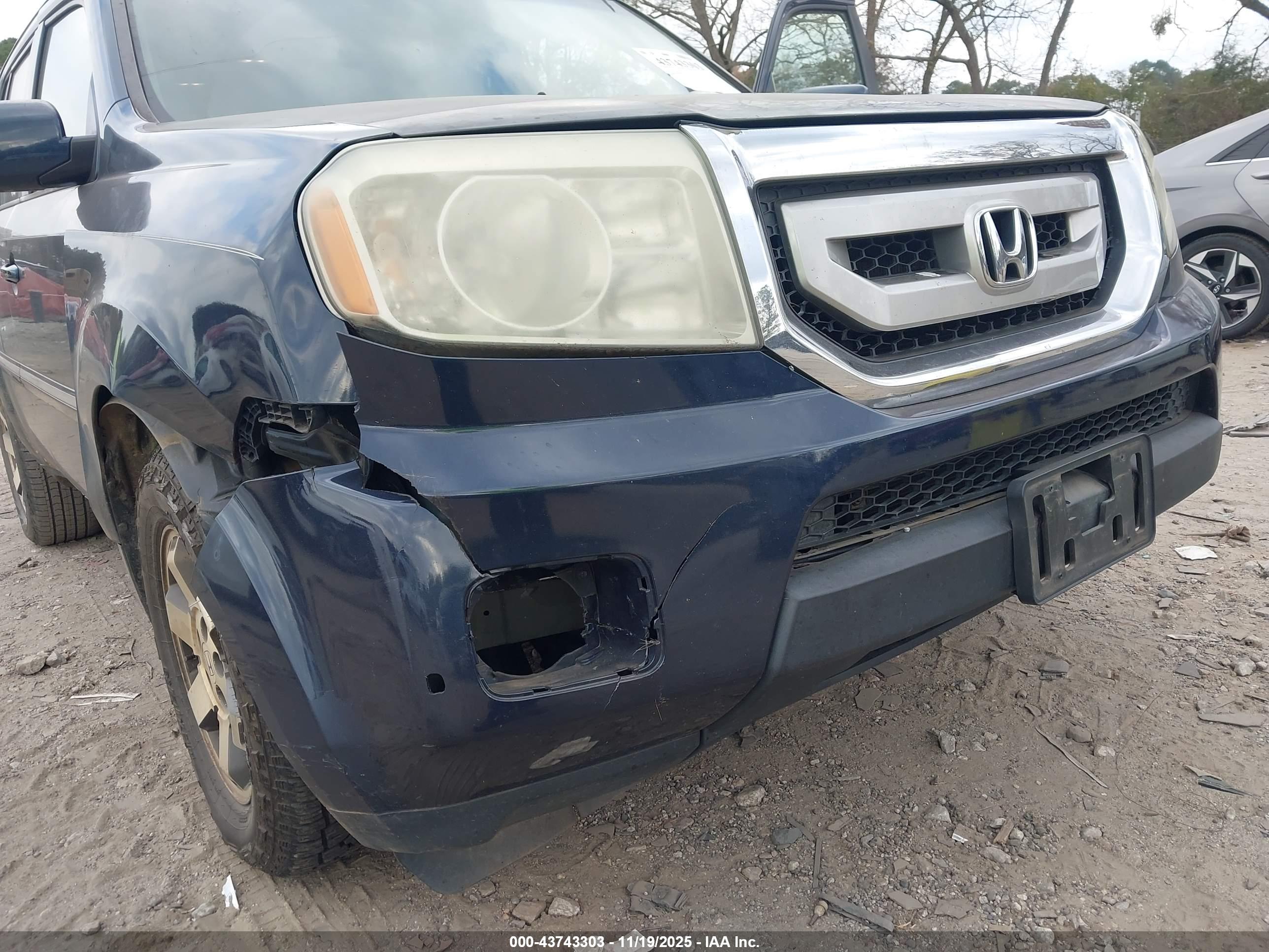 HONDA PILOT image 6