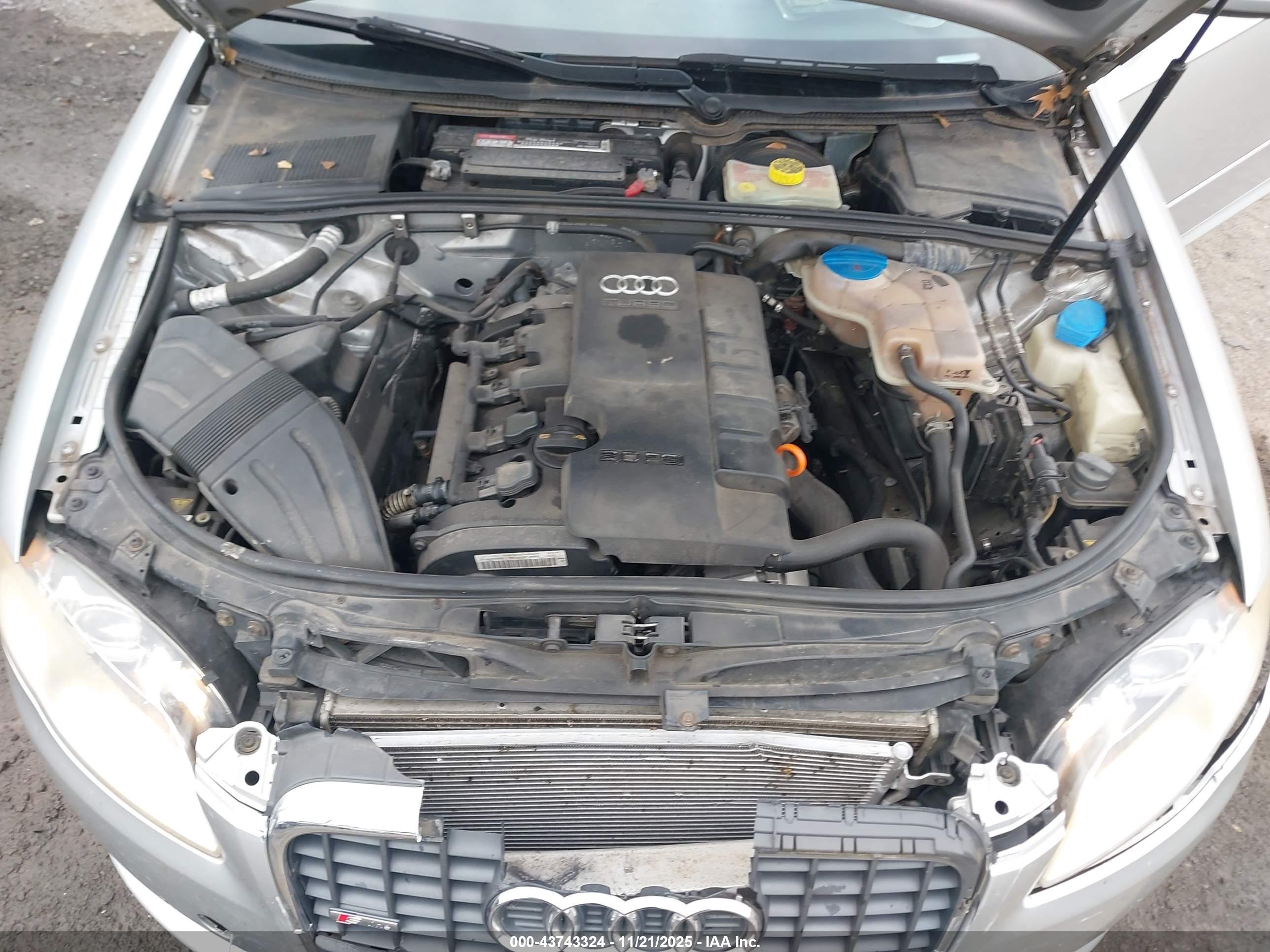 AUDI A4 image 10