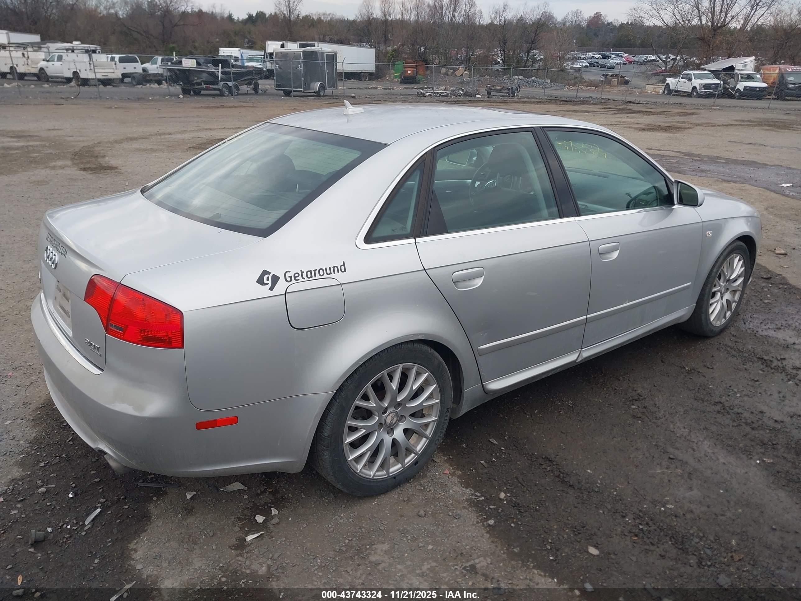AUDI A4 image 4