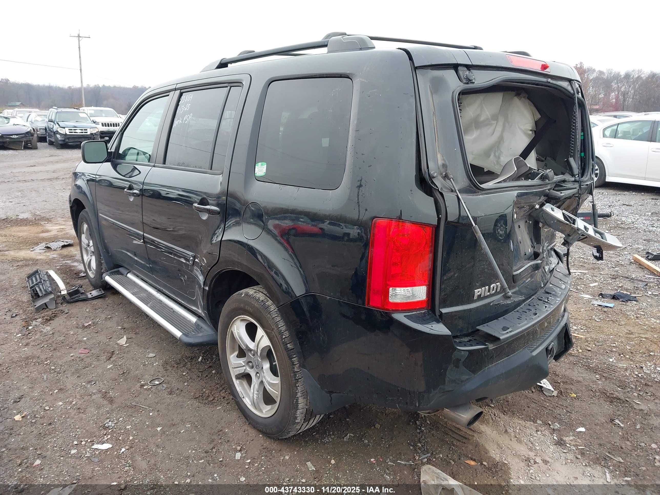 HONDA PILOT image 3
