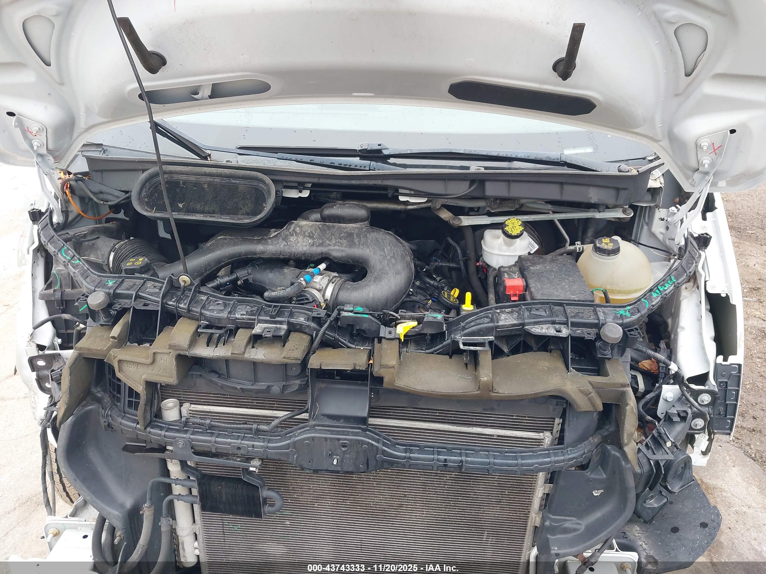 FORD TRANSIT-350 image 10