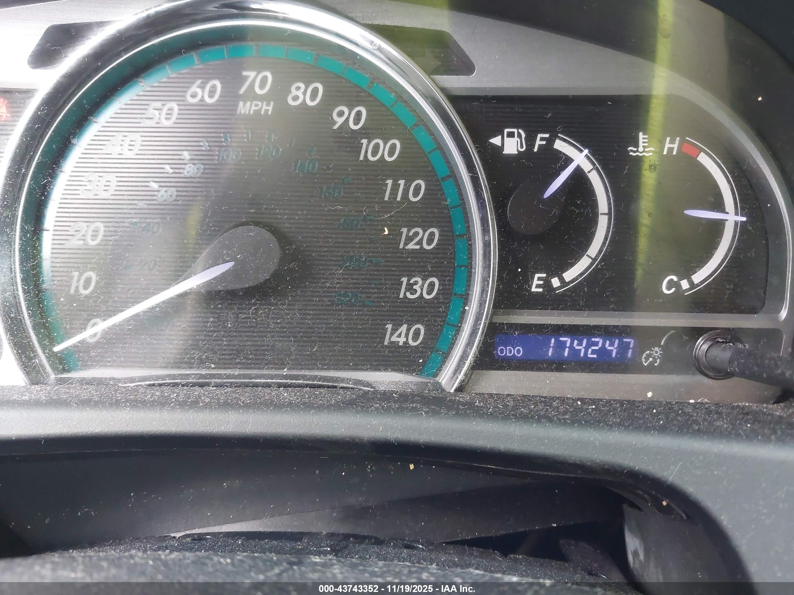 TOYOTA VENZA image 7