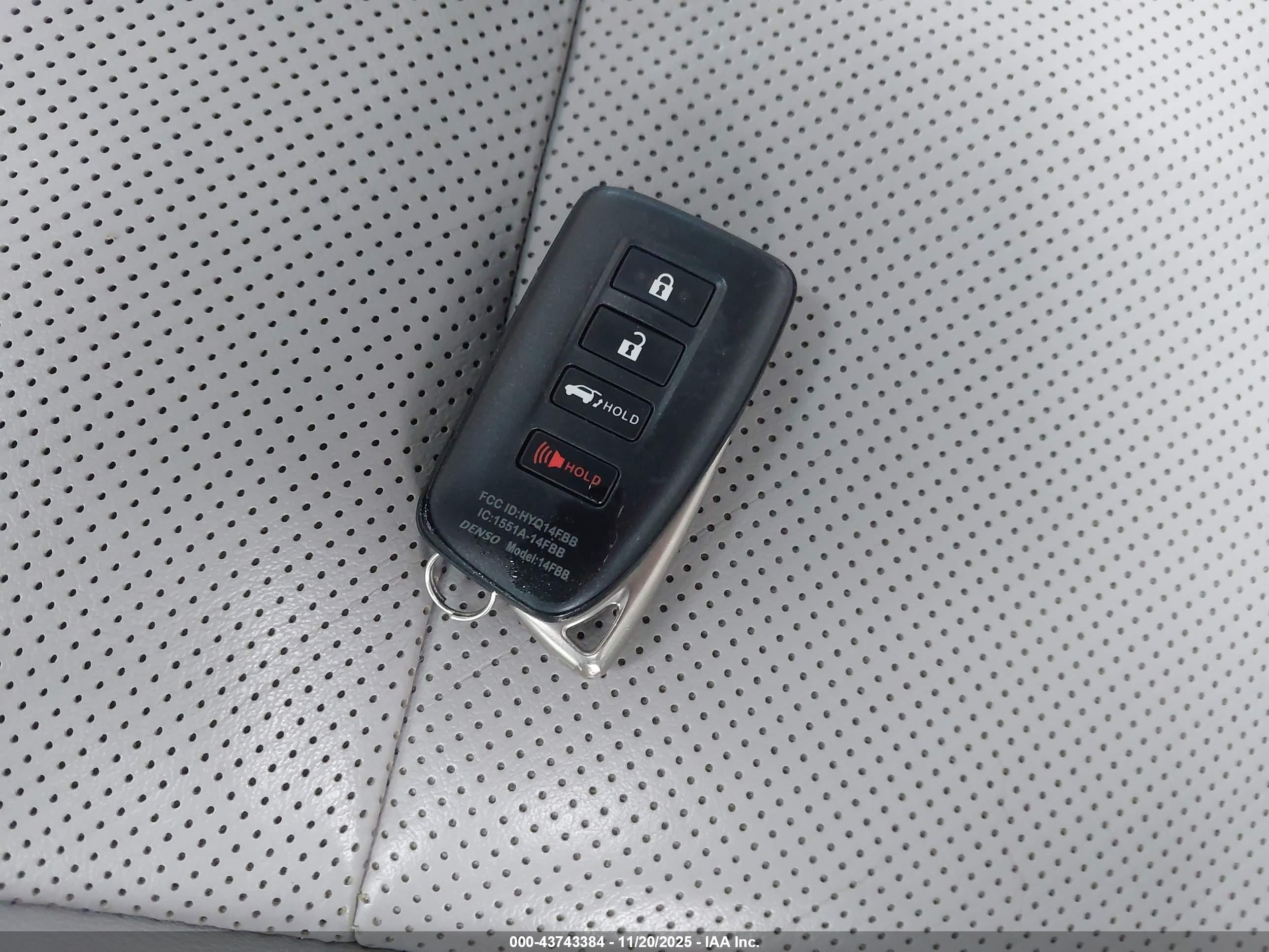 LEXUS RX image 11