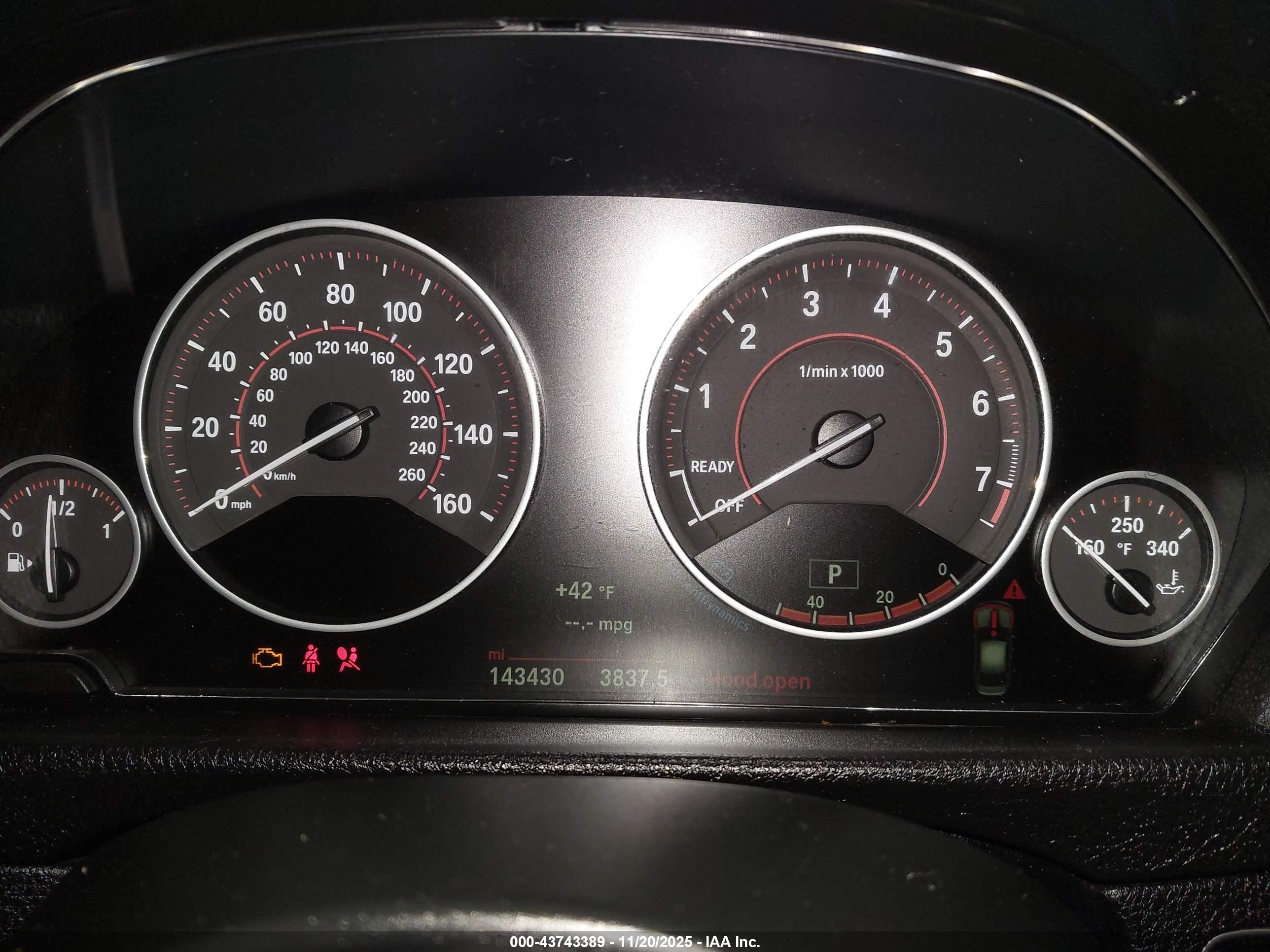 BMW 335I image 7