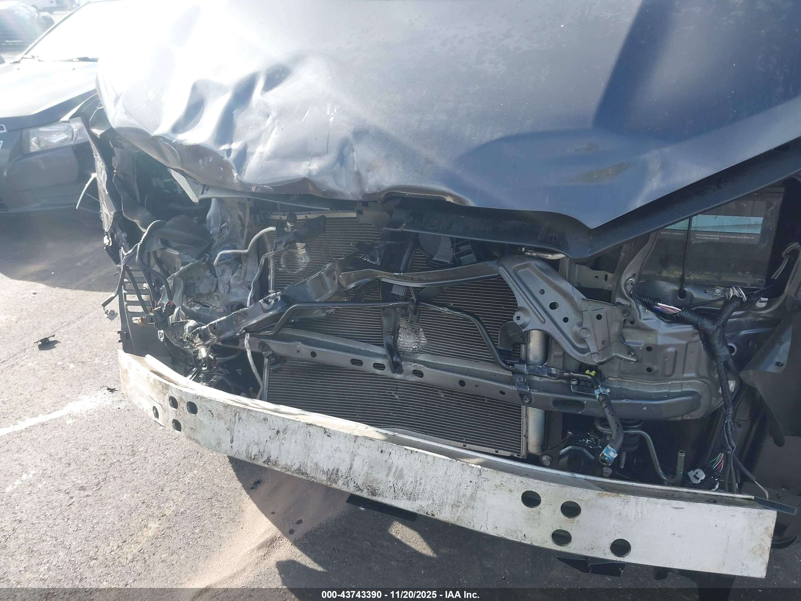 TOYOTA 4RUNNER image 6
