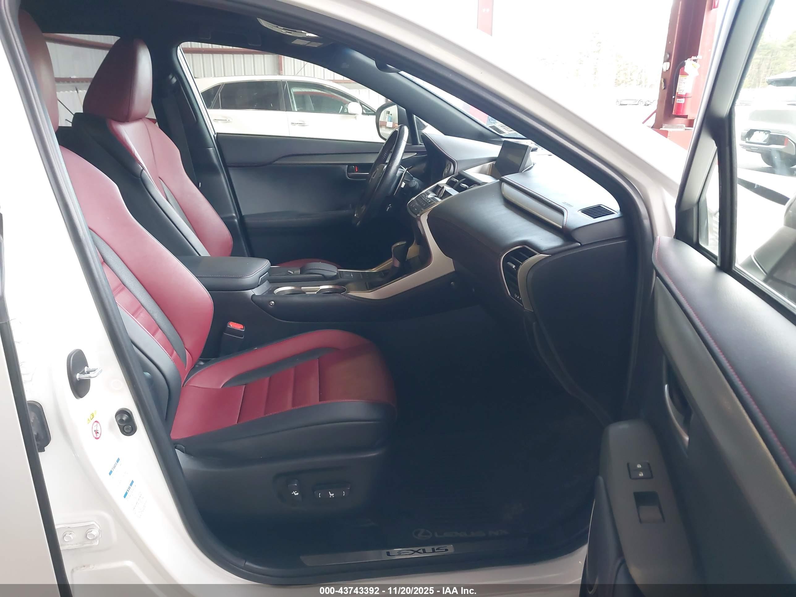 LEXUS NX image 5