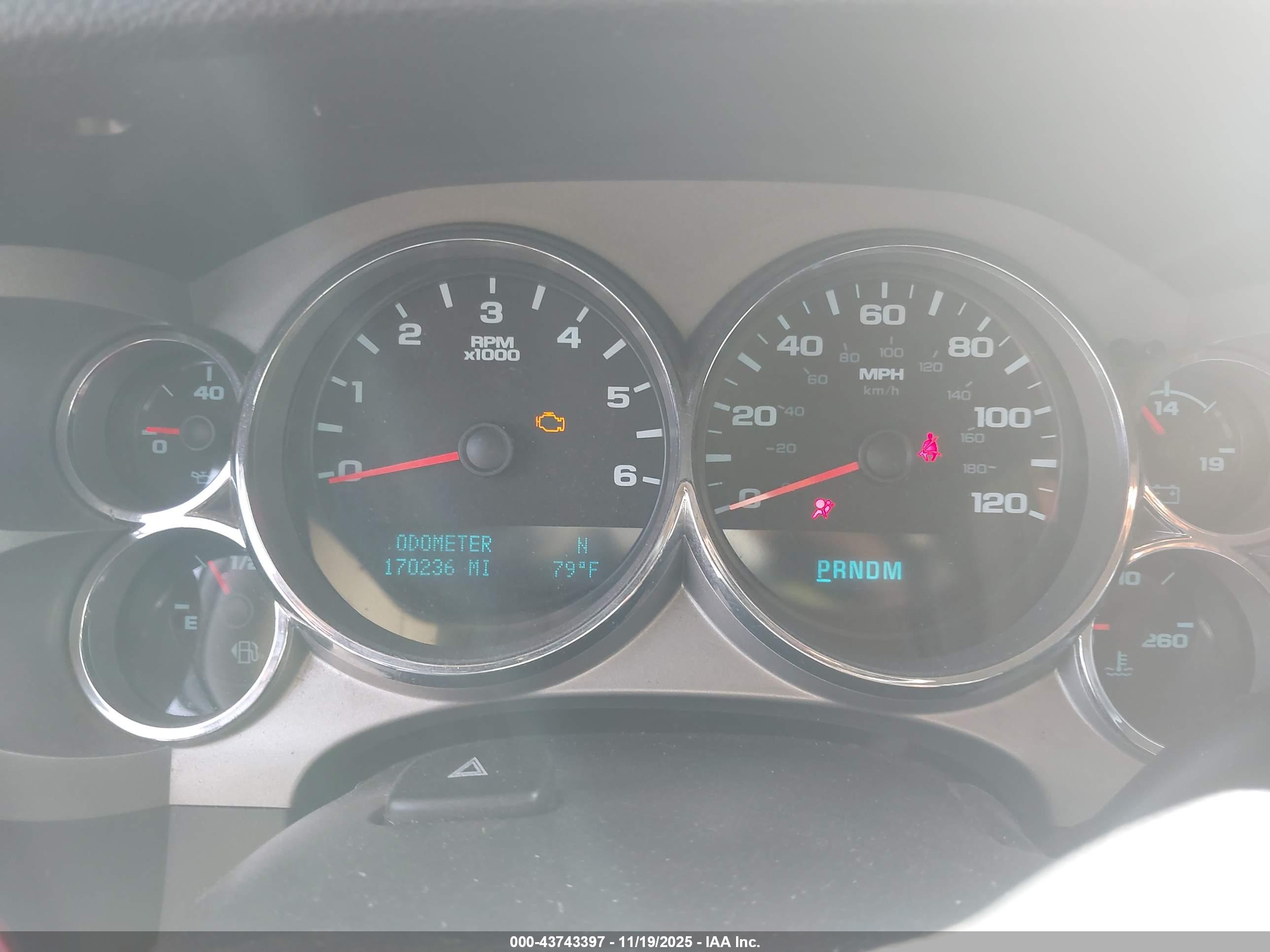 GMC SIERRA image 7