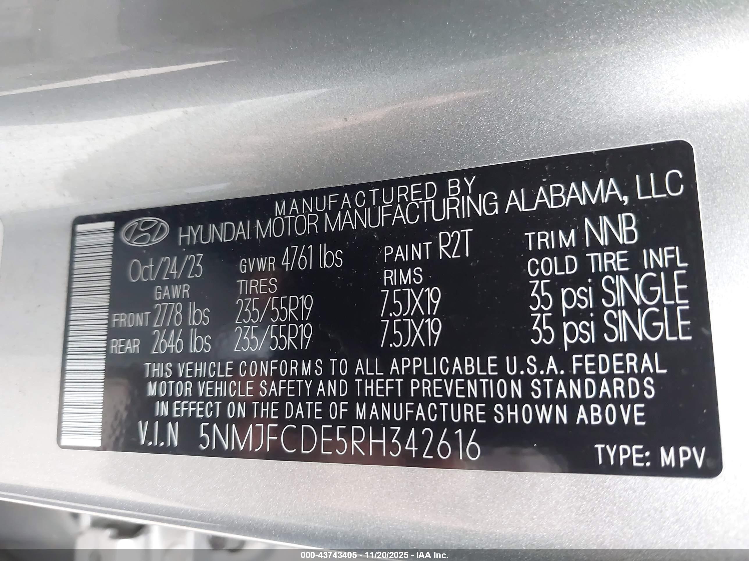 HYUNDAI TUCSON image 9