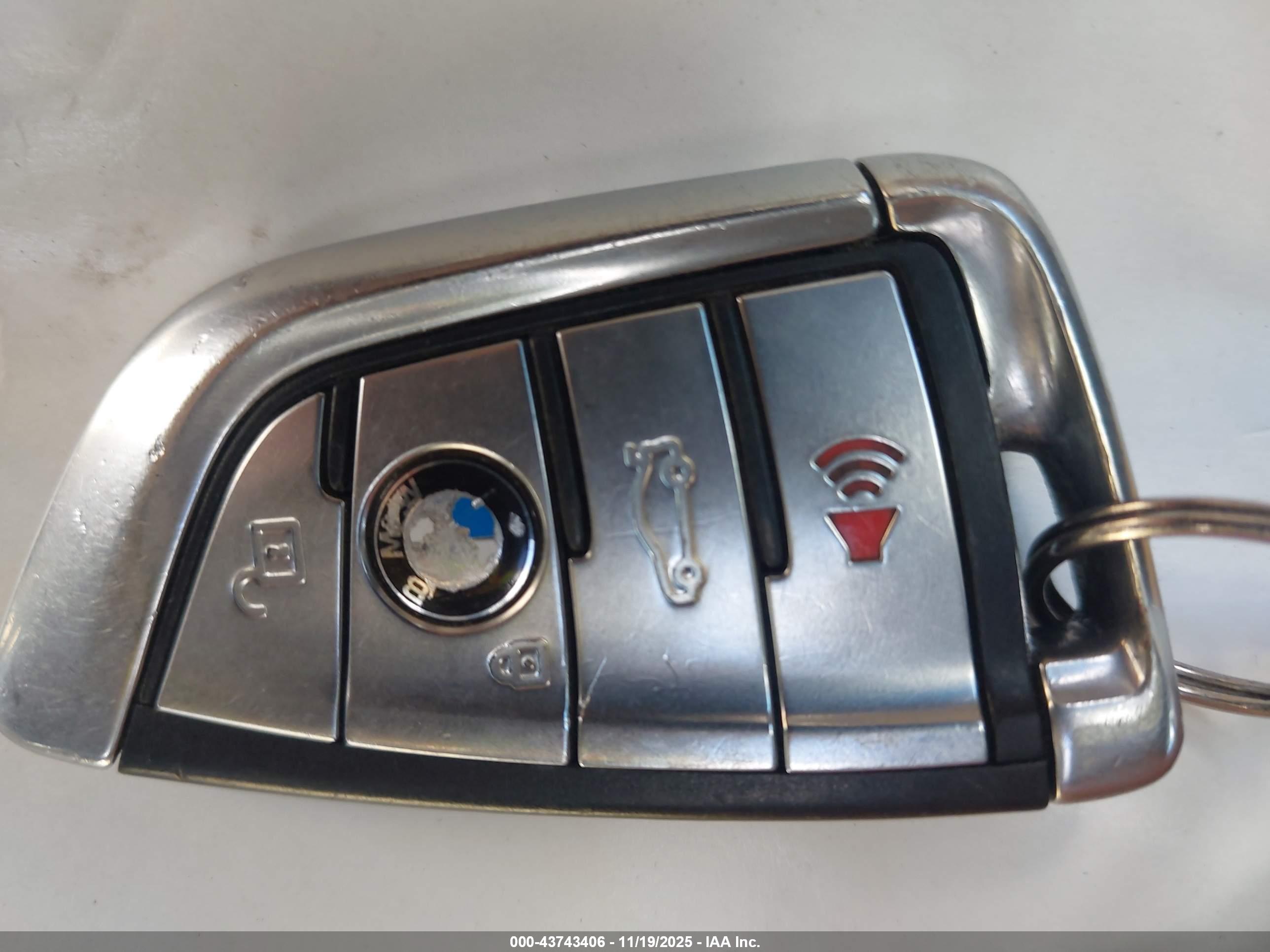 BMW 530I image 11