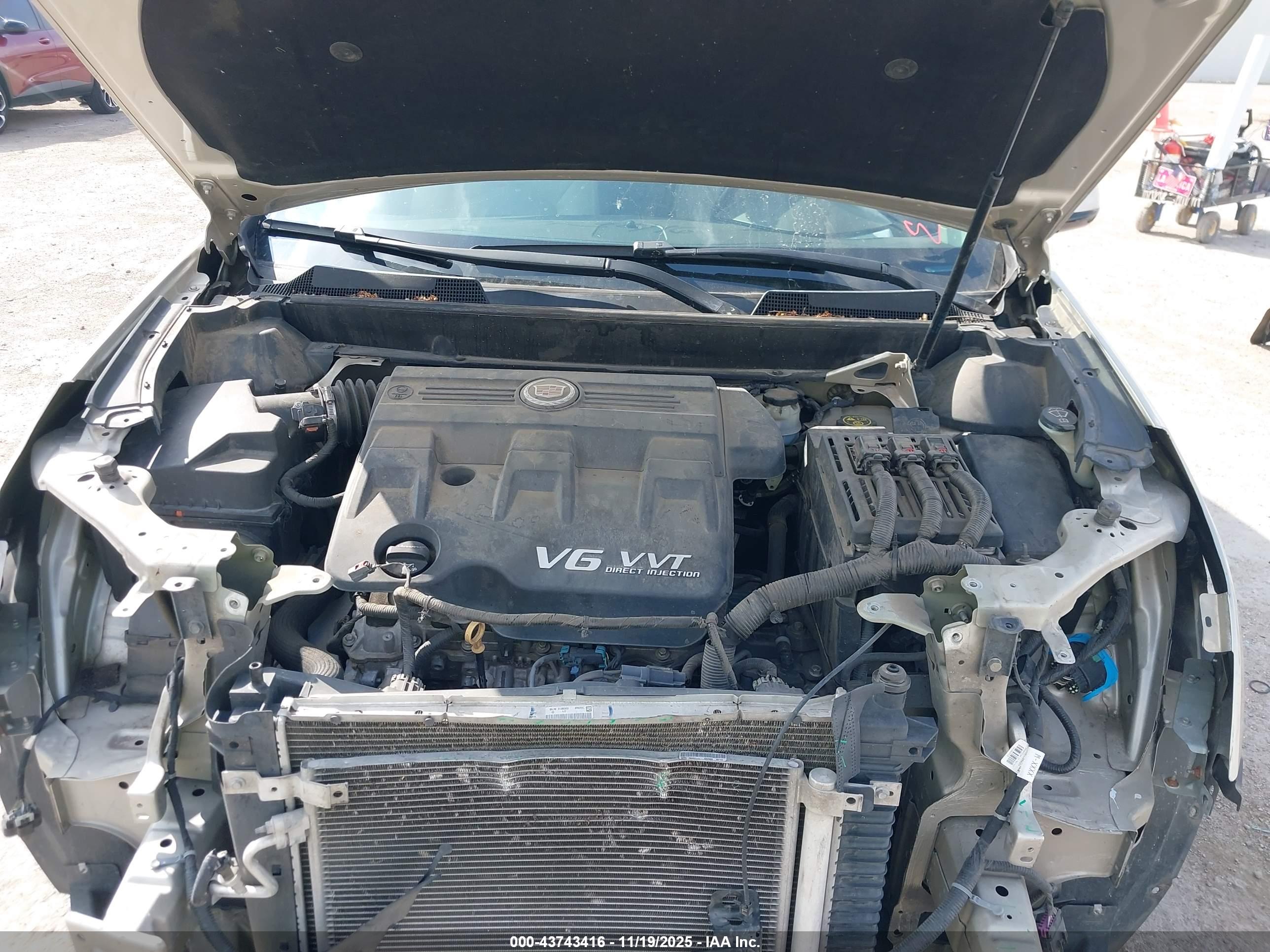 CADILLAC SRX image 10