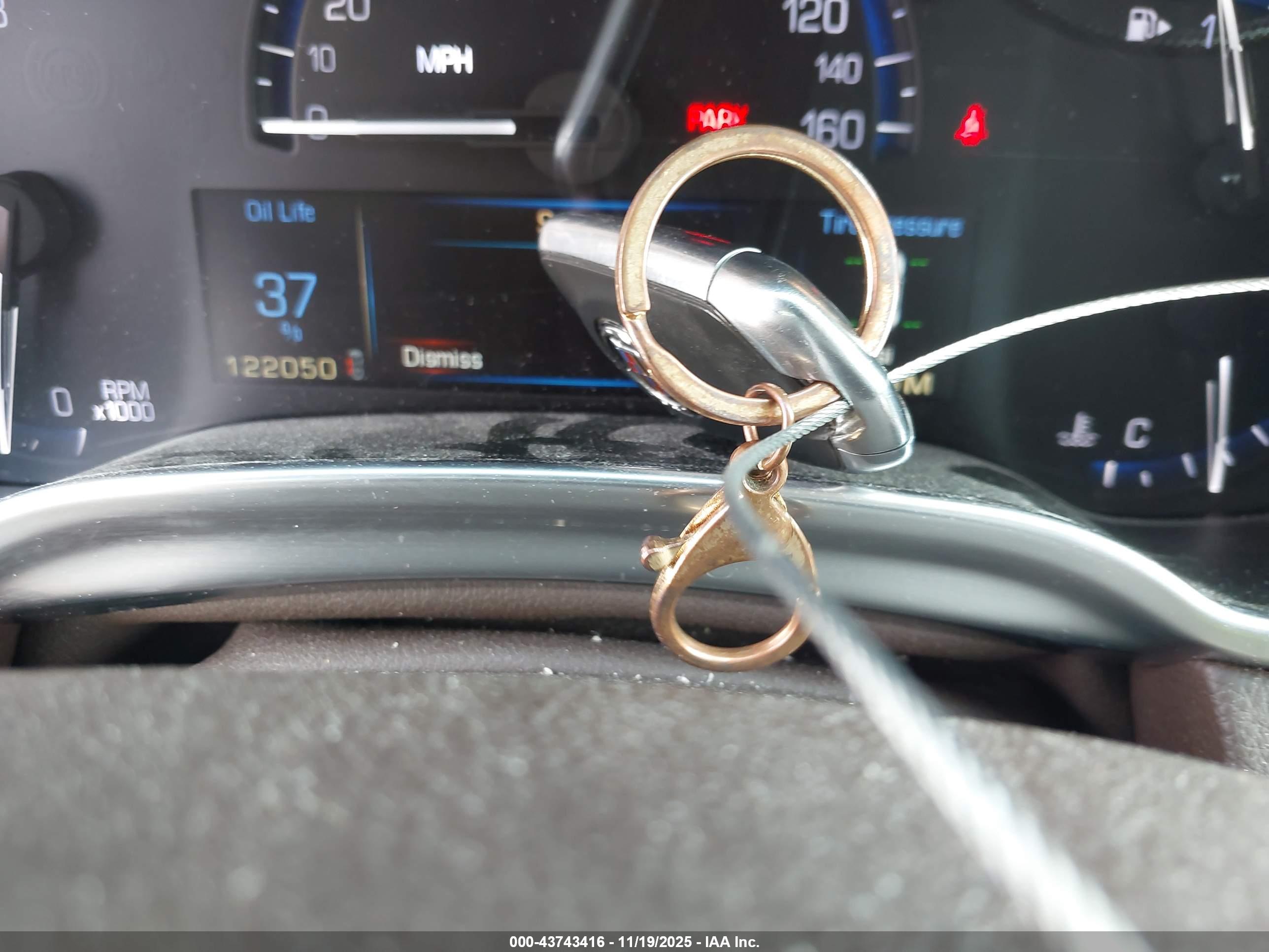 CADILLAC SRX image 11