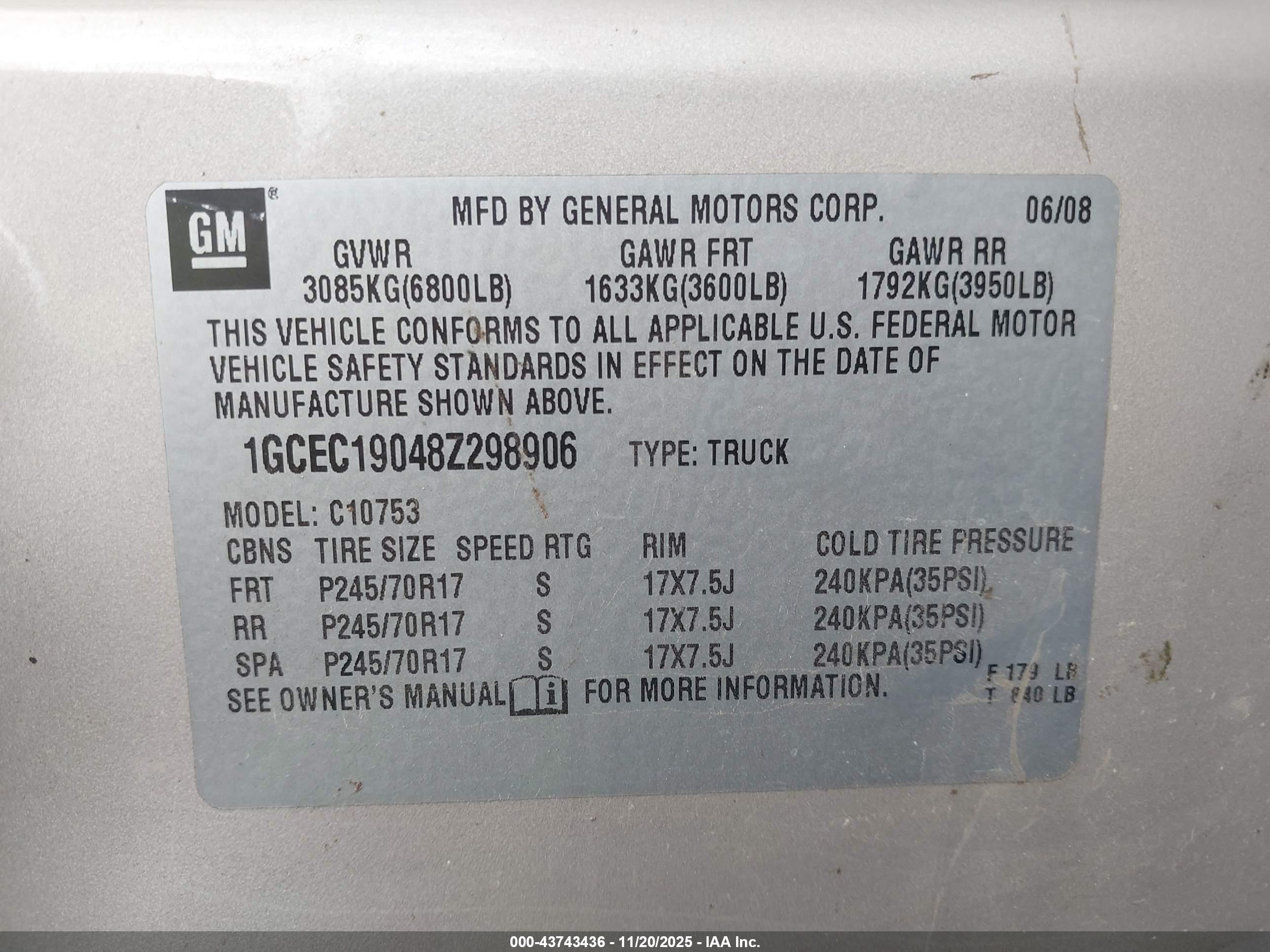 CHEVROLET SILVERADO image 9