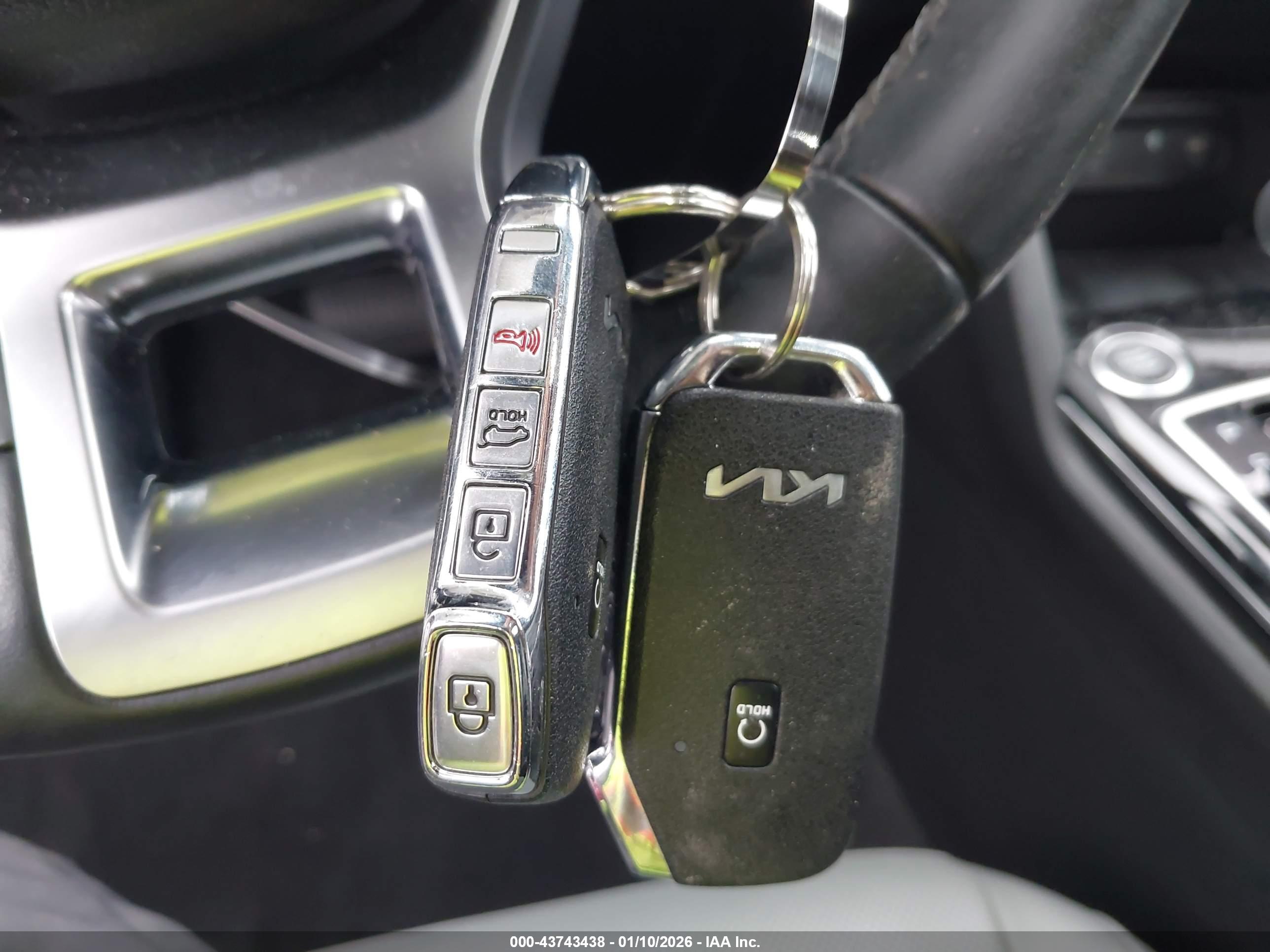 KIA SPORTAGE image 11