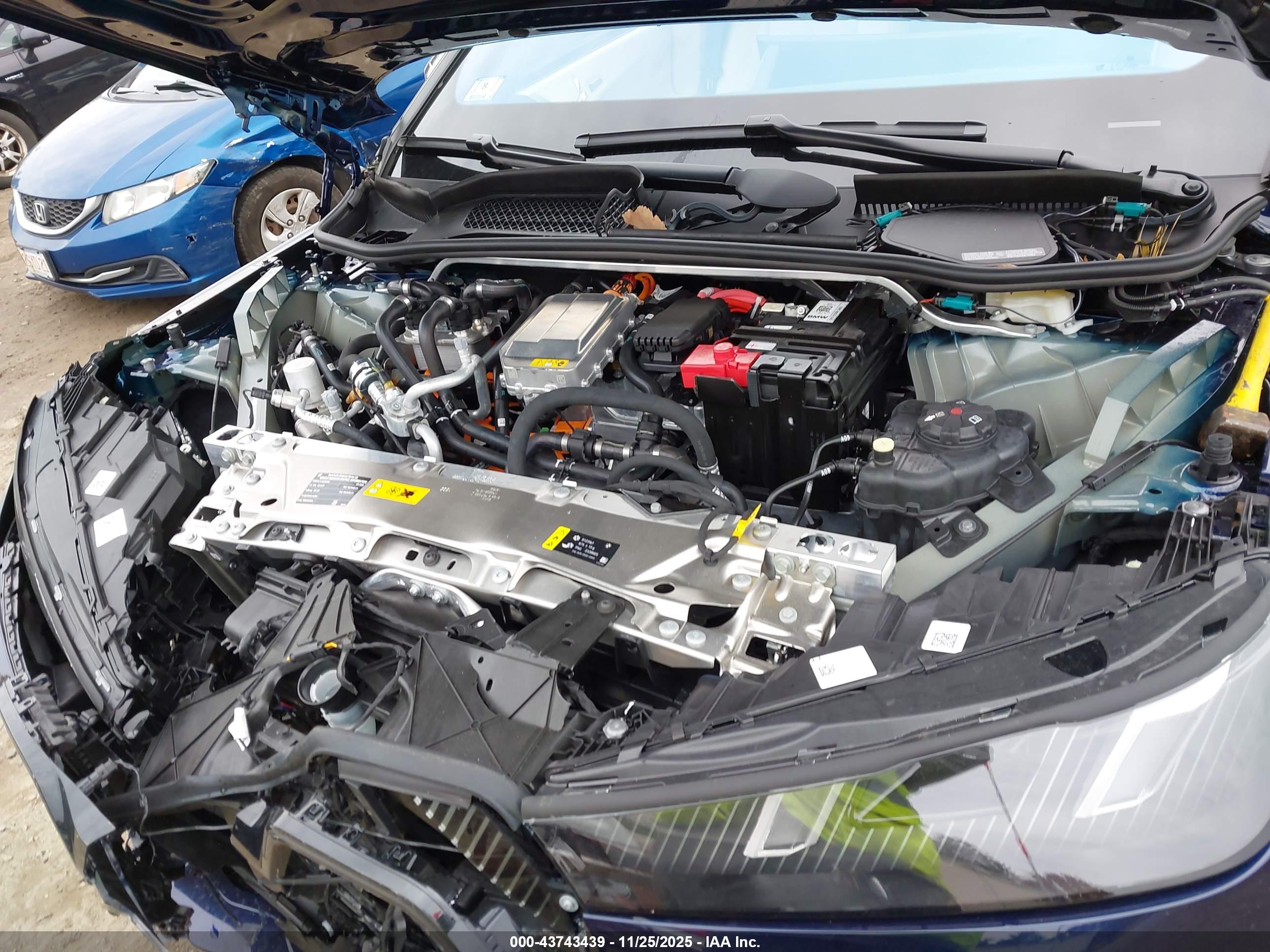 BMW IX image 10