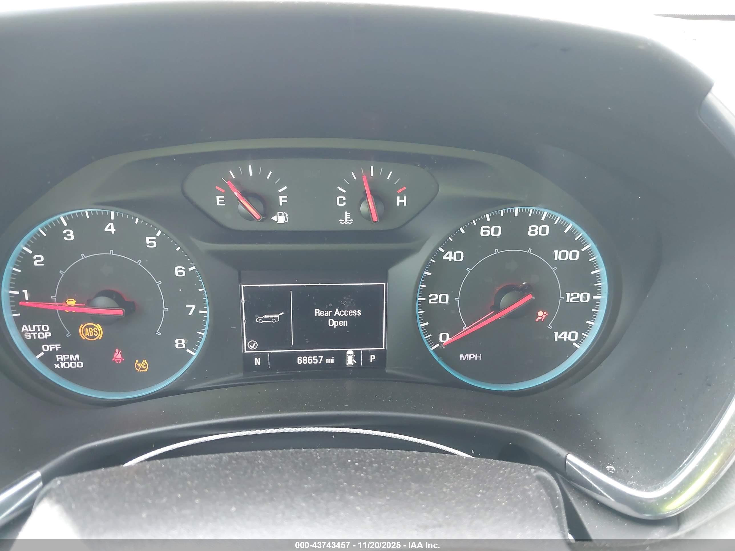 CHEVROLET EQUINOX image 7