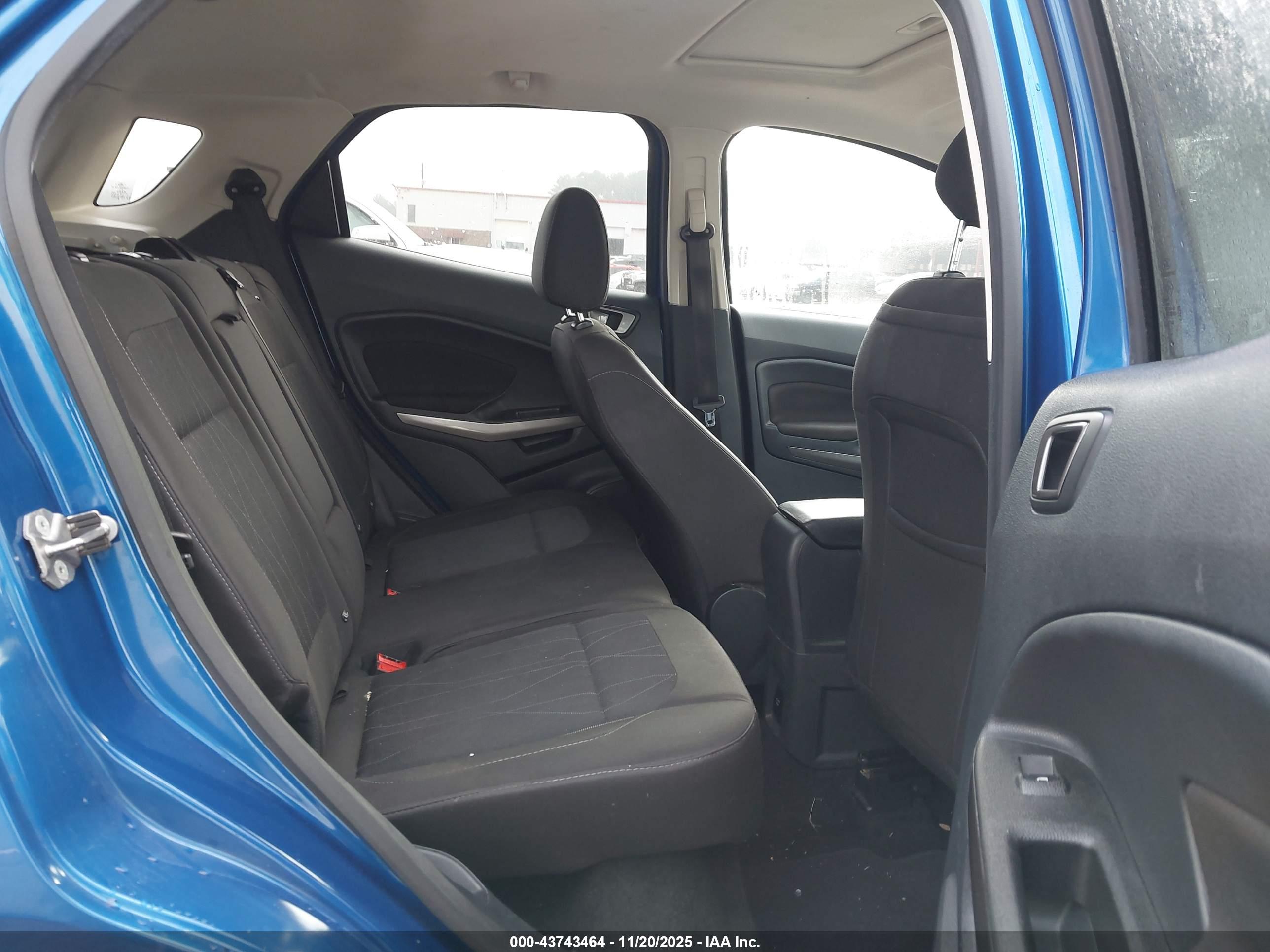 FORD ECOSPORT image 8
