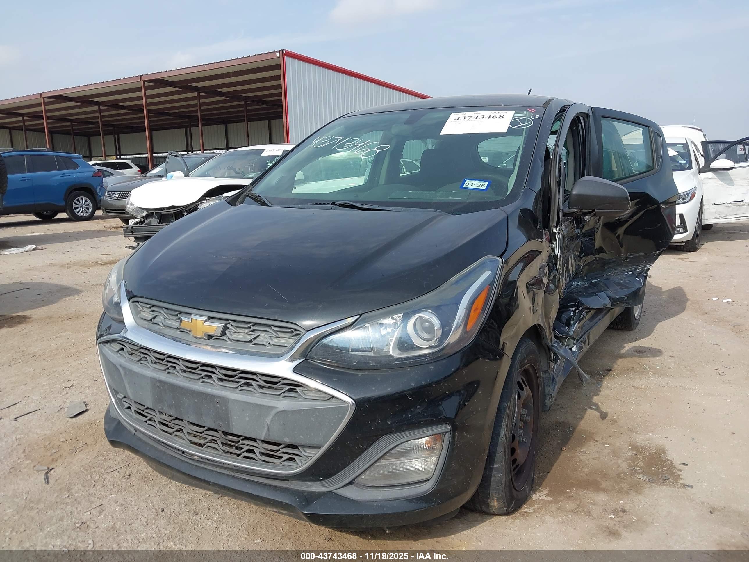 CHEVROLET SPARK image 2