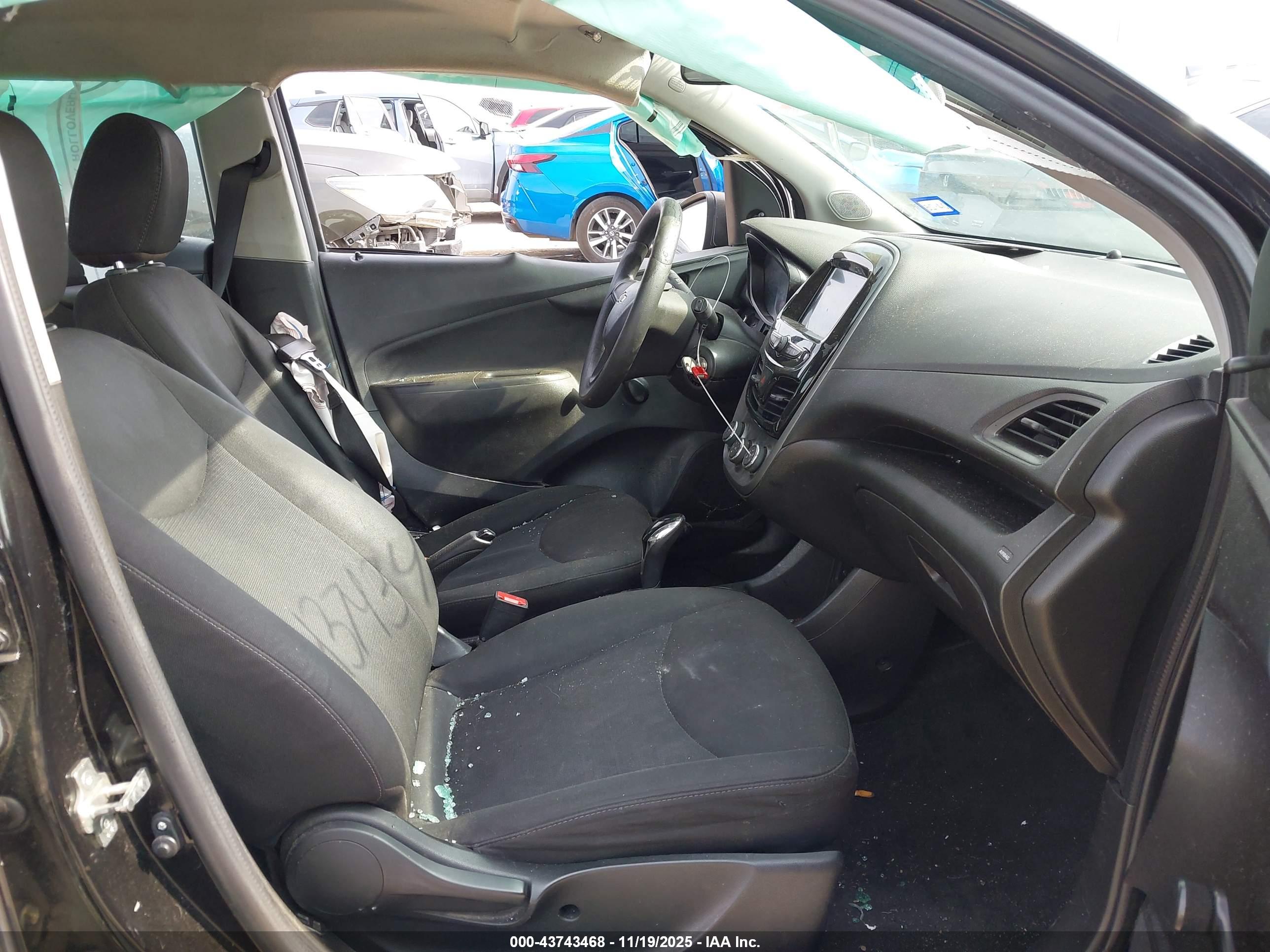 CHEVROLET SPARK image 5