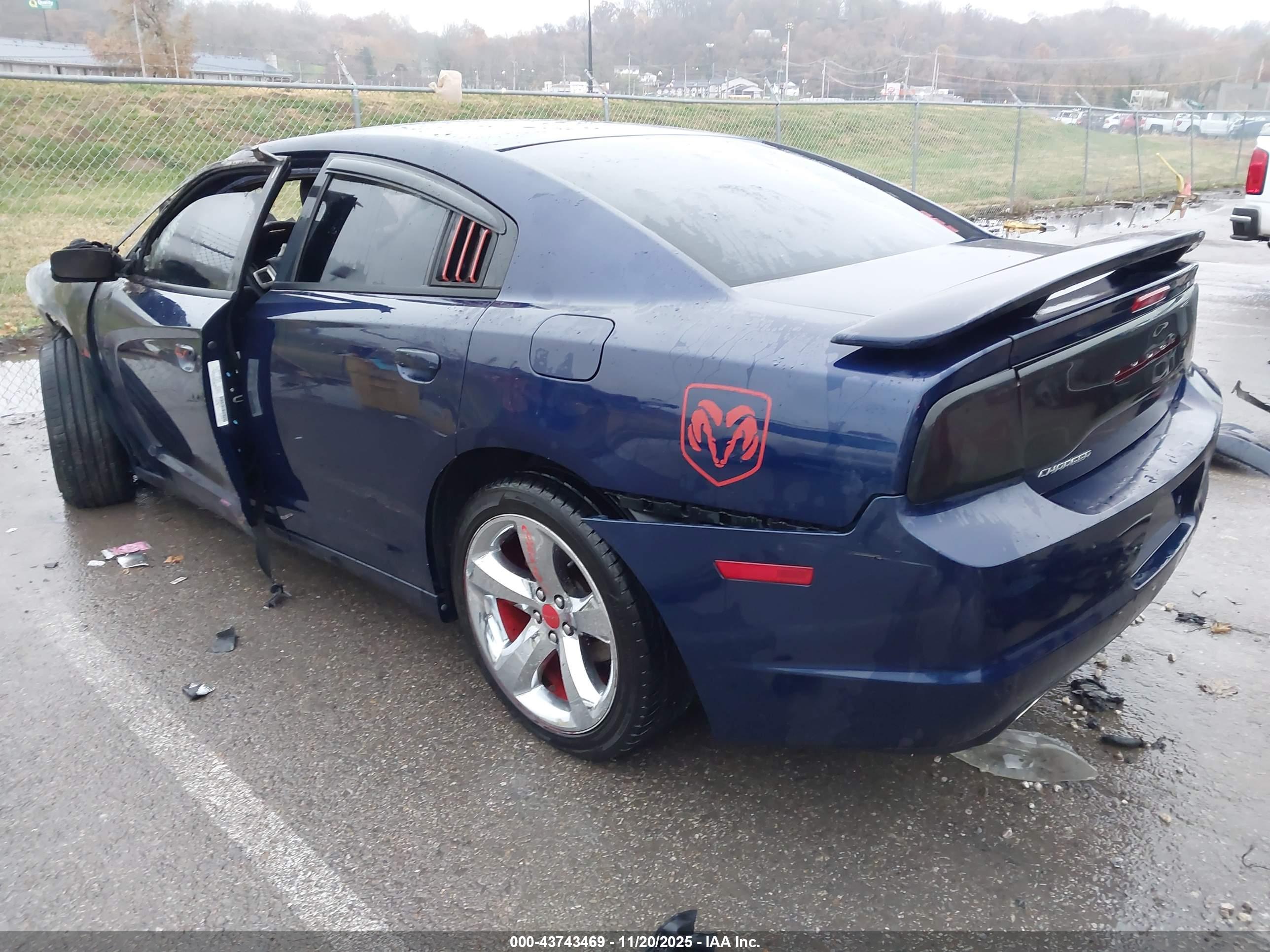 DODGE CHARGER image 3