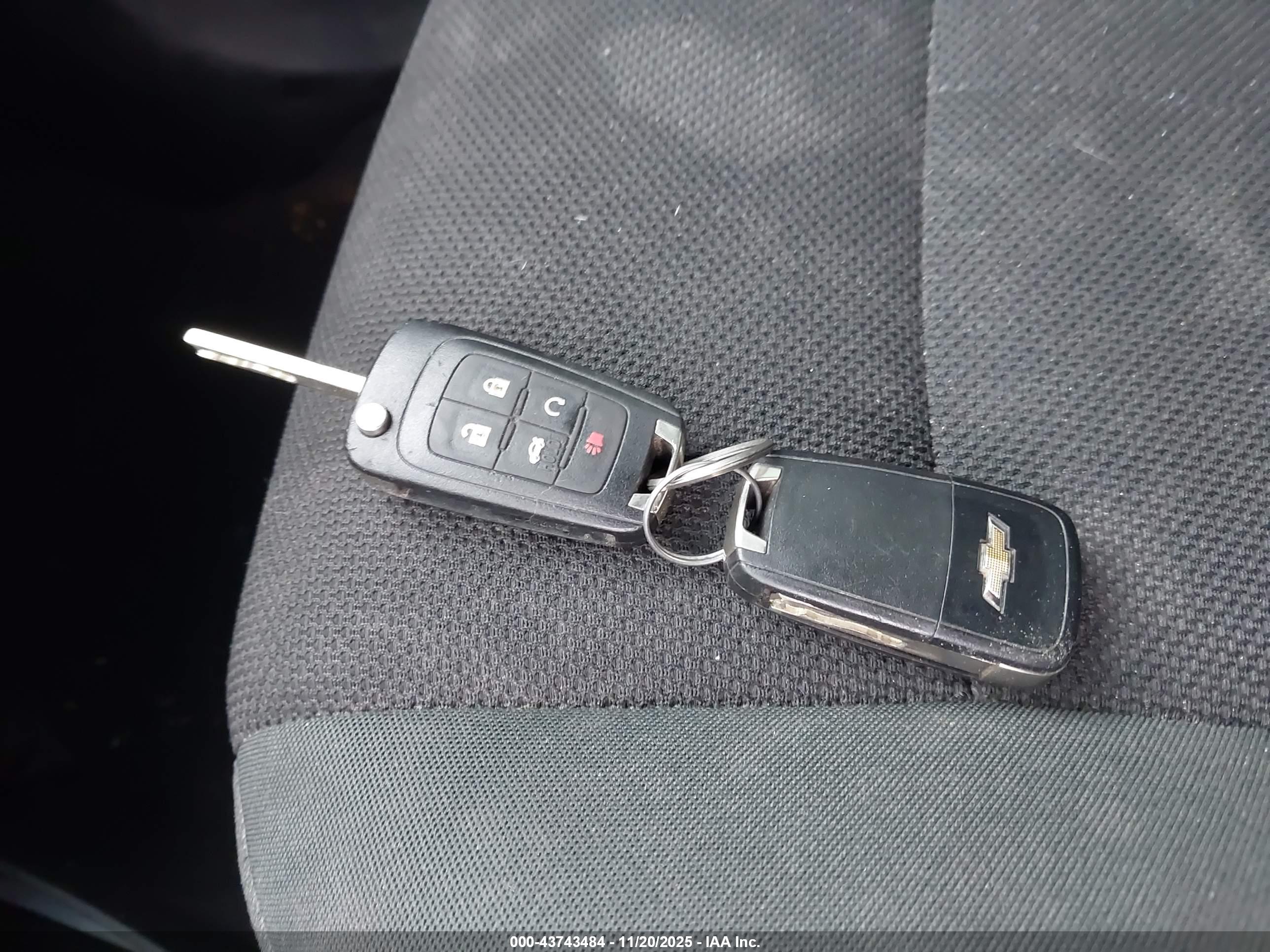 CHEVROLET CRUZE image 11